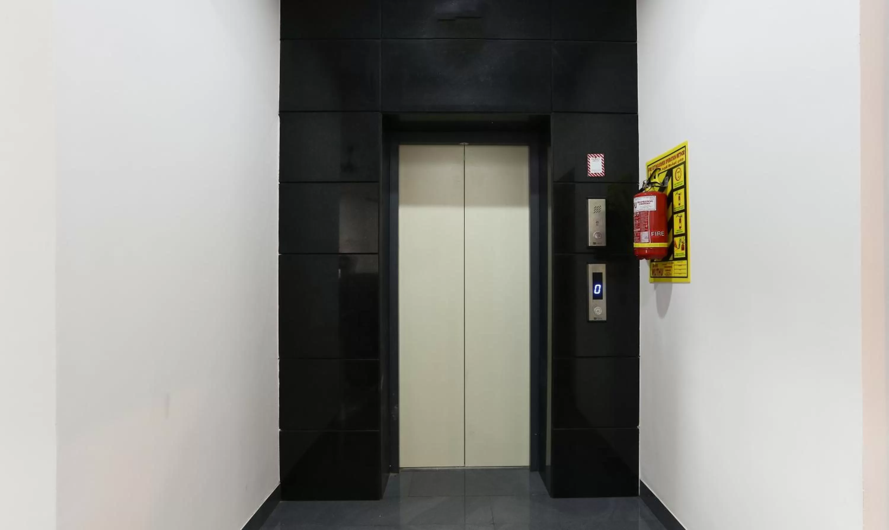 elevator in Treebo Hi Line Apartments Kalapatti