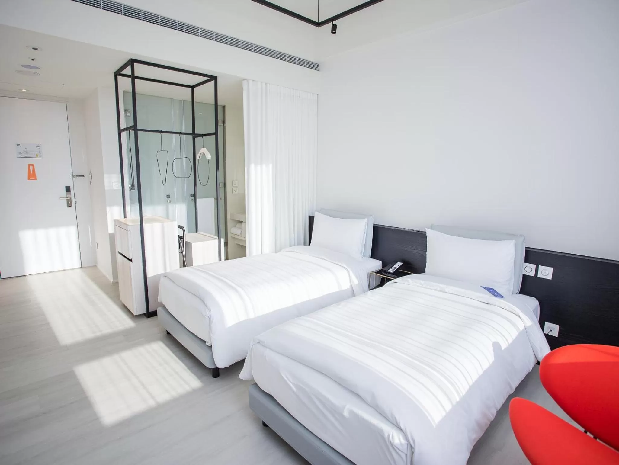 Photo of the whole room, Bed in The Place Taichung