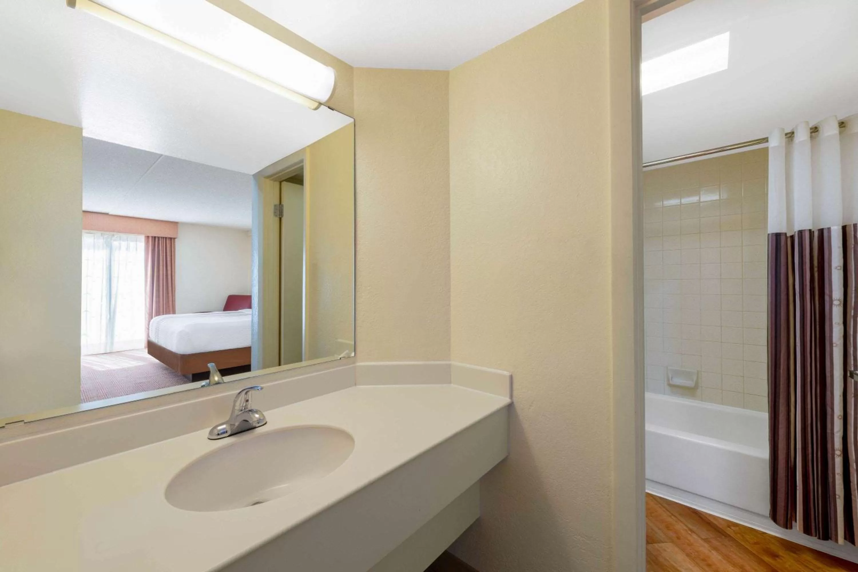 Bathroom in La Quinta East Deerfield Beach - Boca Raton