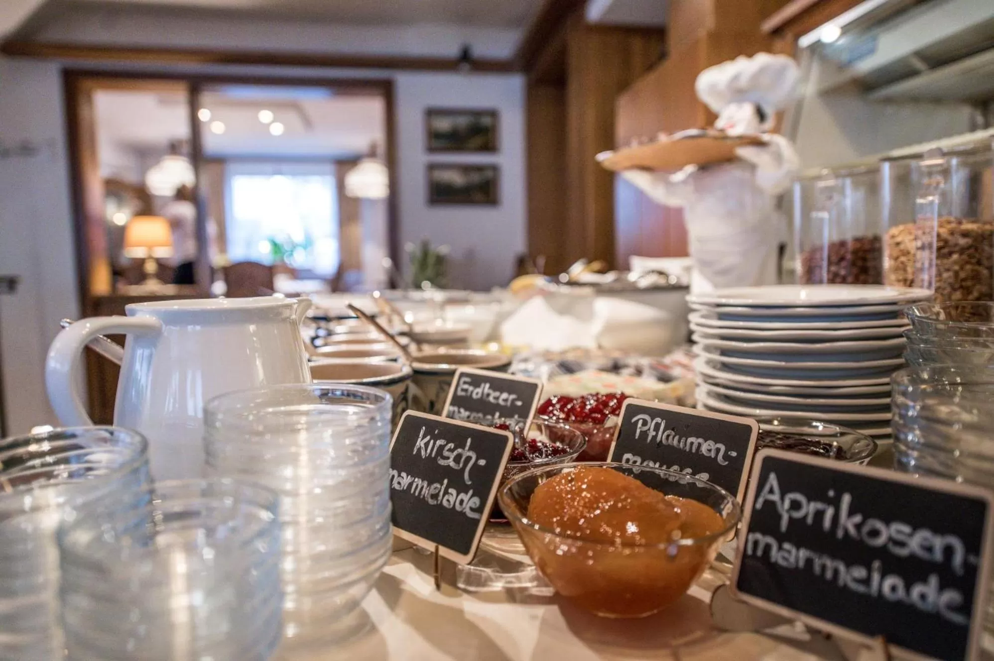 Buffet breakfast in Hotel Hanses-Bräutigam