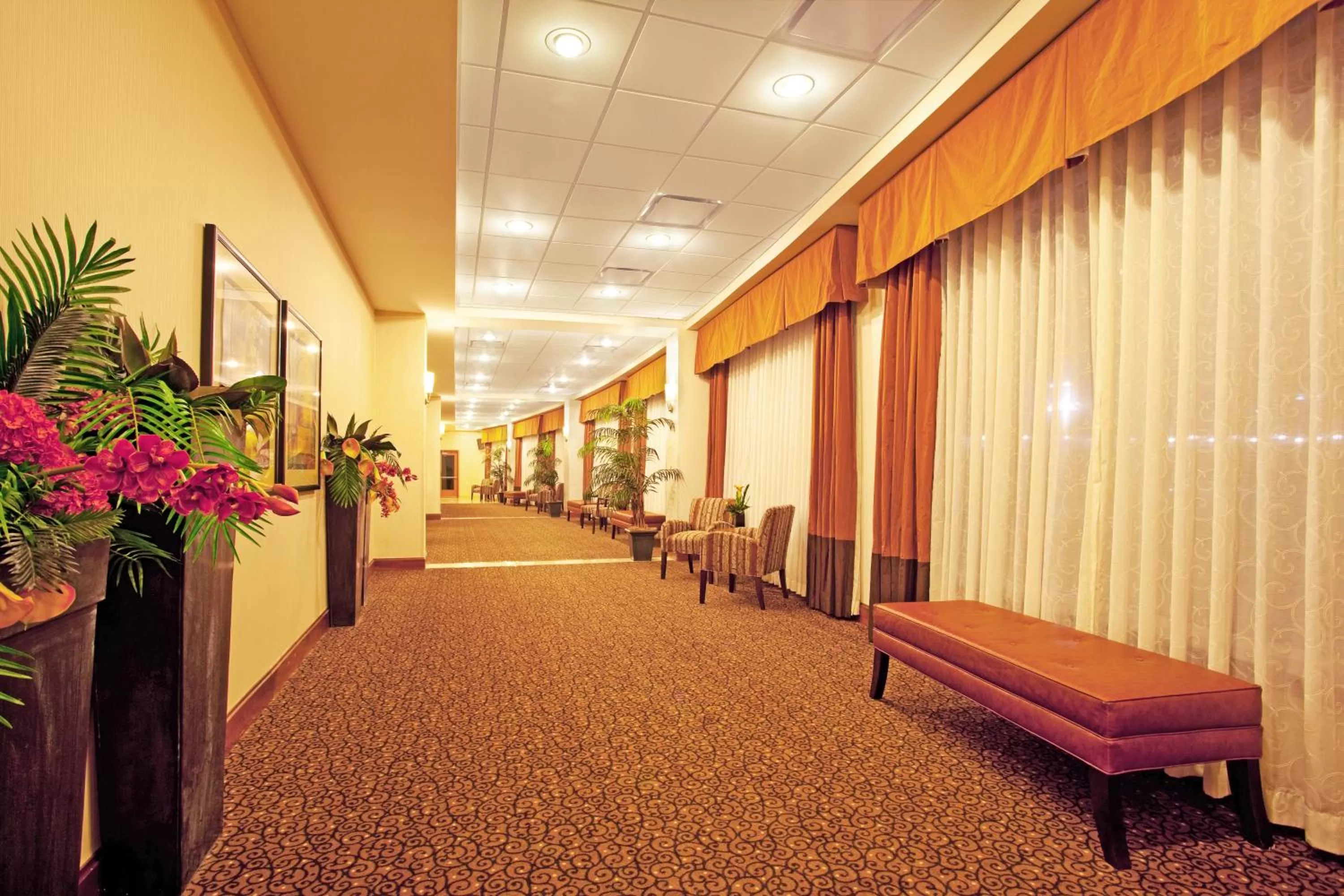 Meeting/conference room in Holiday Inn Battle Creek by IHG
