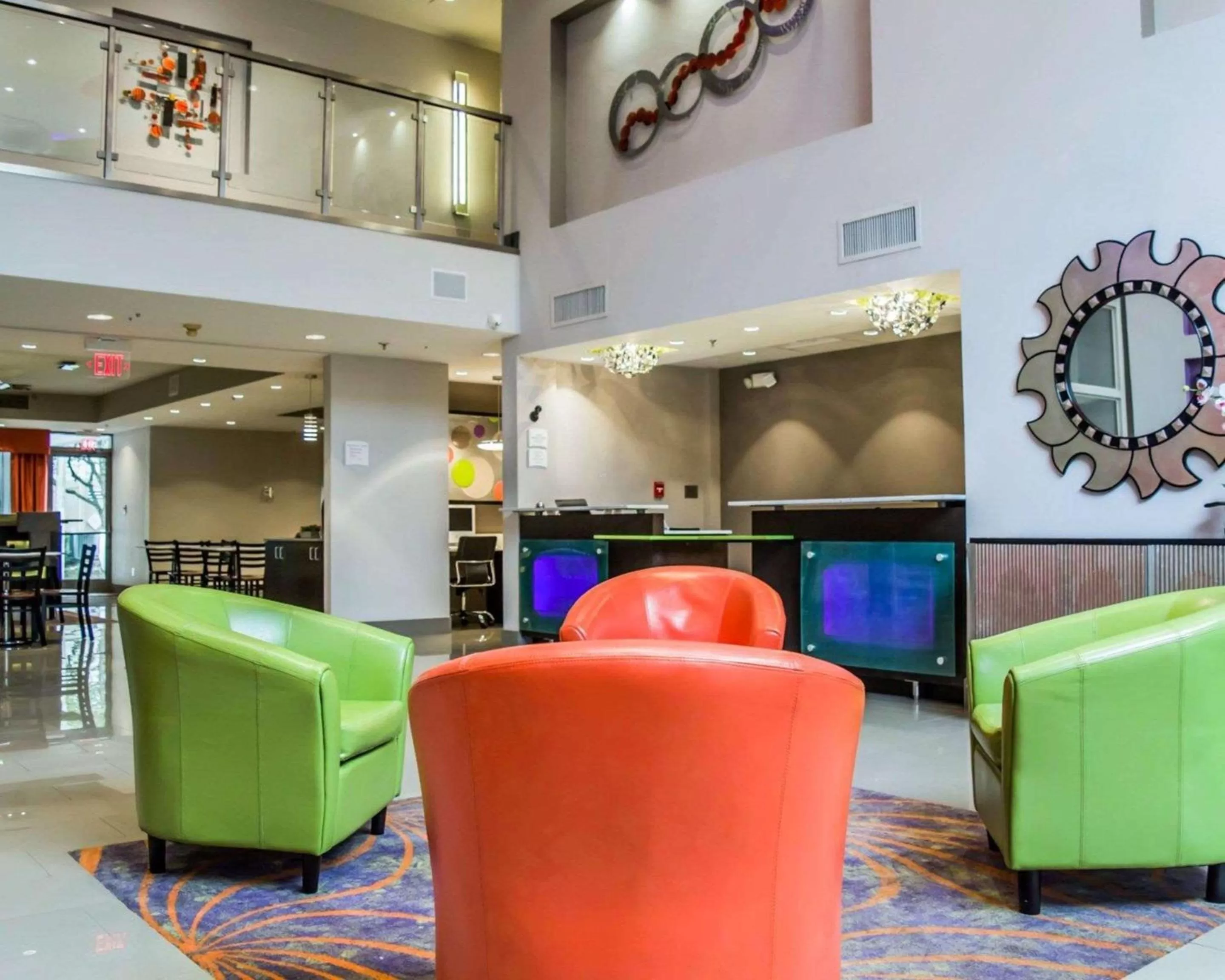 Lobby or reception in Quality Suites Fort Myers I-75