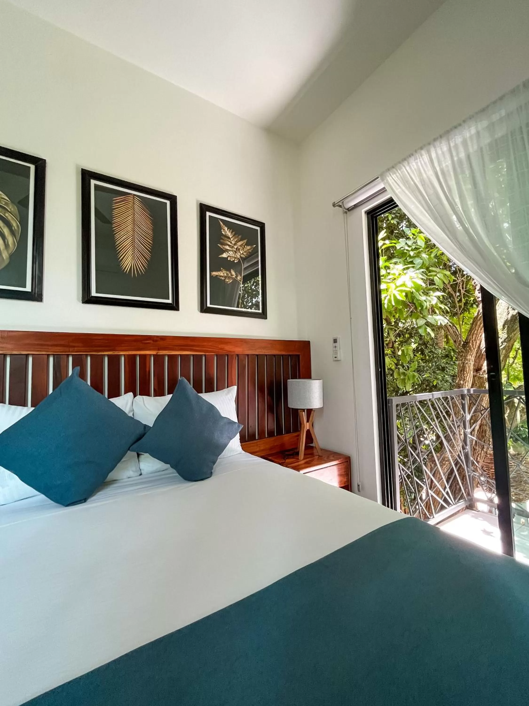 Bed in HOTEL KOOKAY VALLADOLID