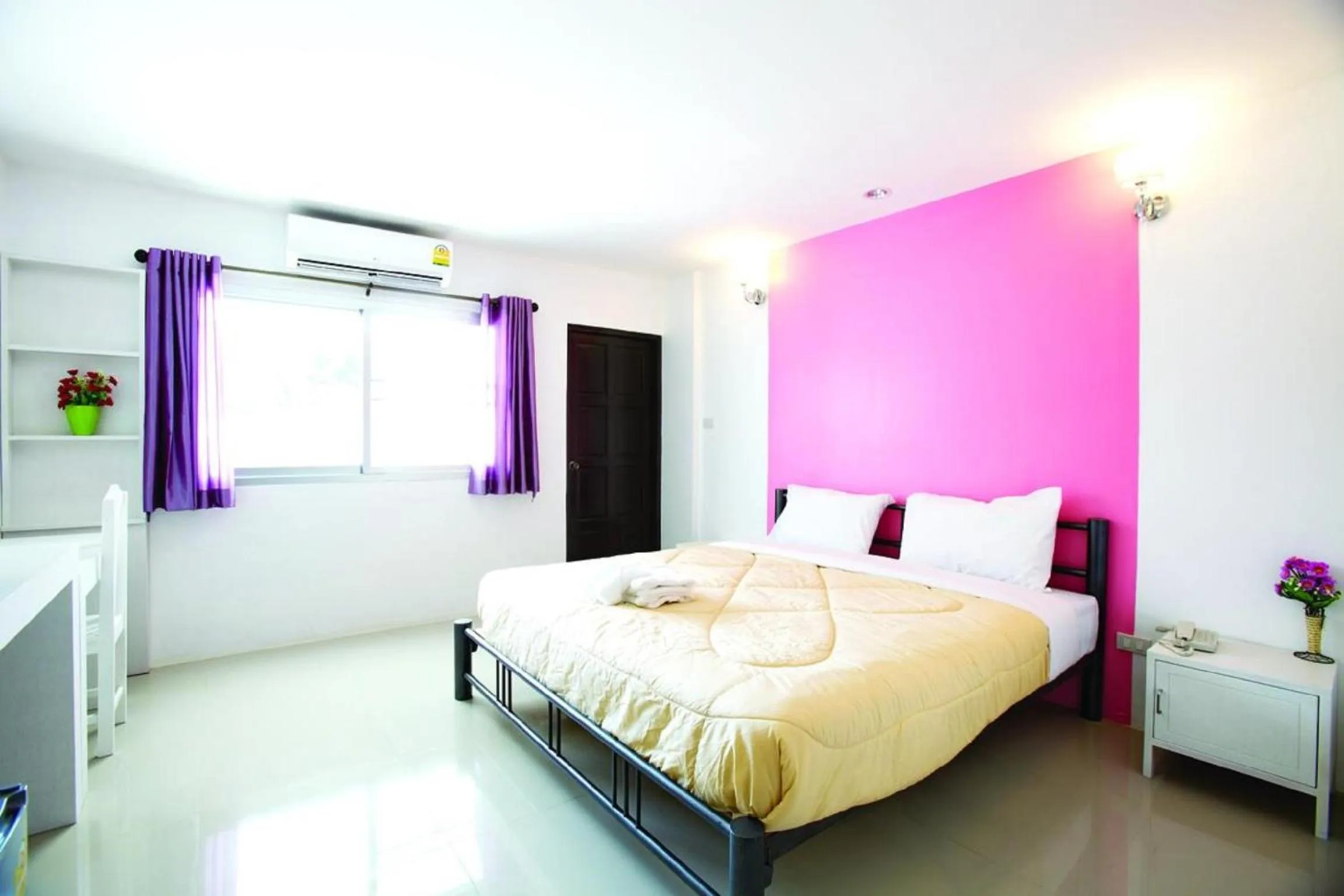 Bed in Noble House Chiangmai