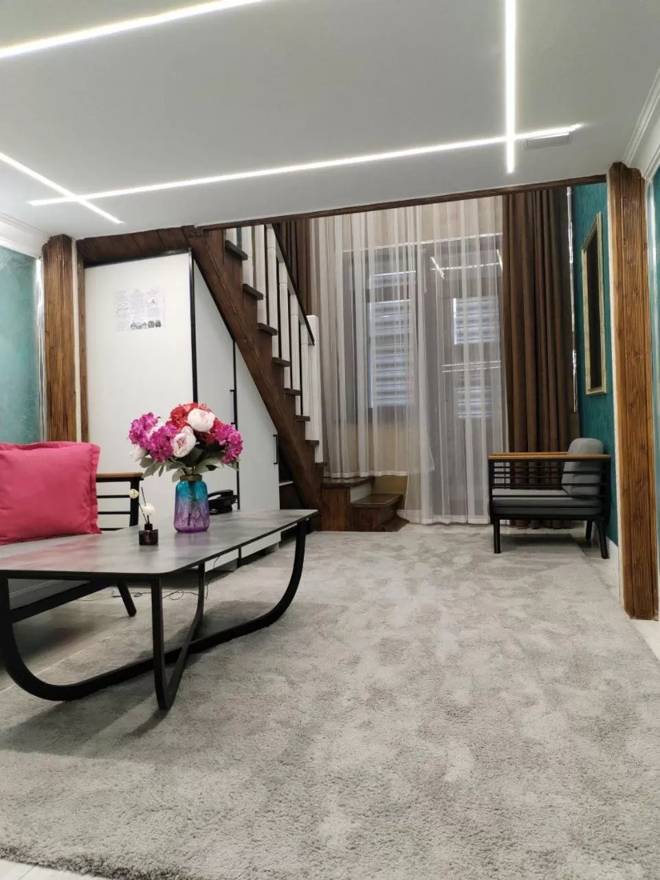 Living room in E-lite& Meatador