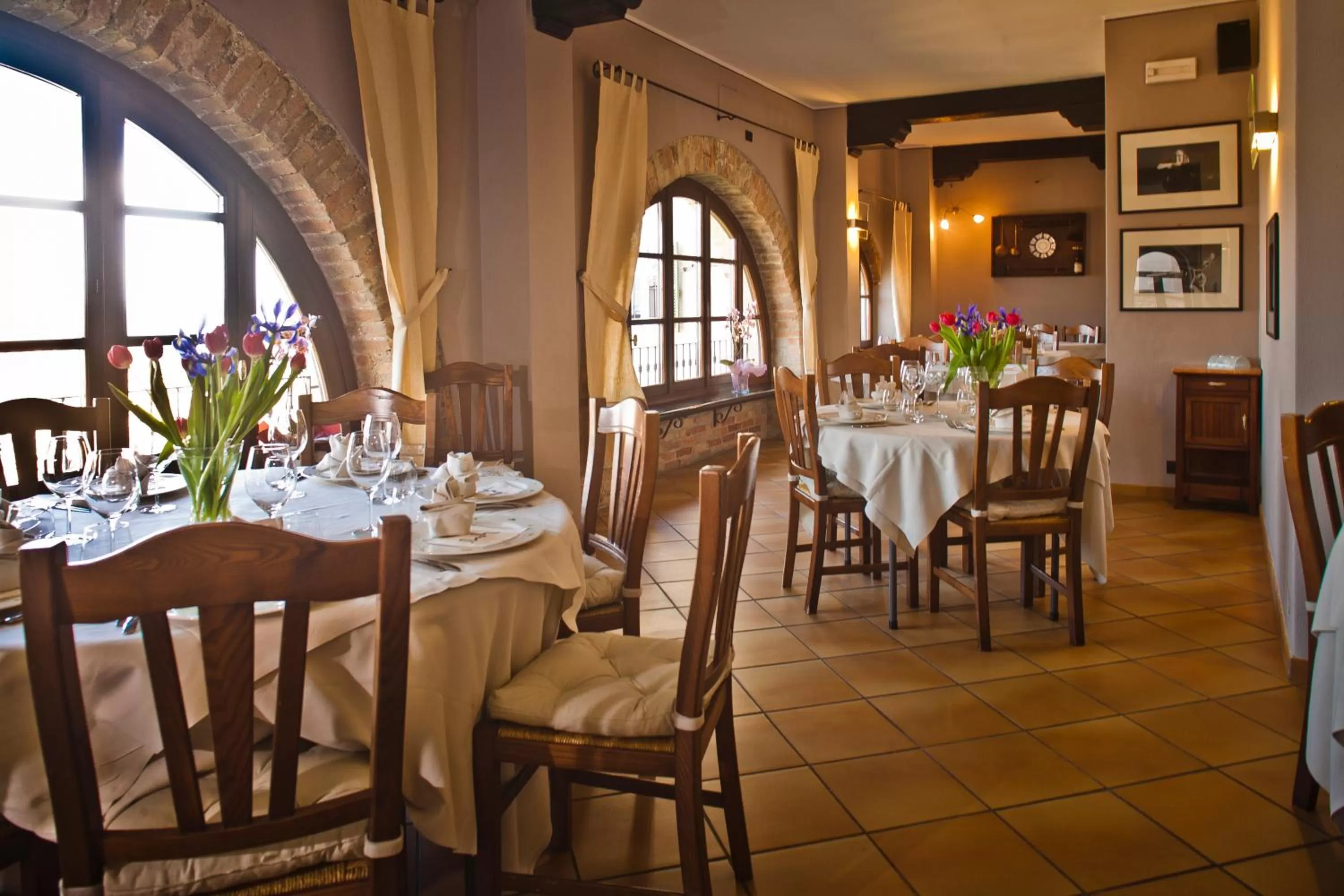 Restaurant/places to eat in Le Torri - Castiglione Falletto