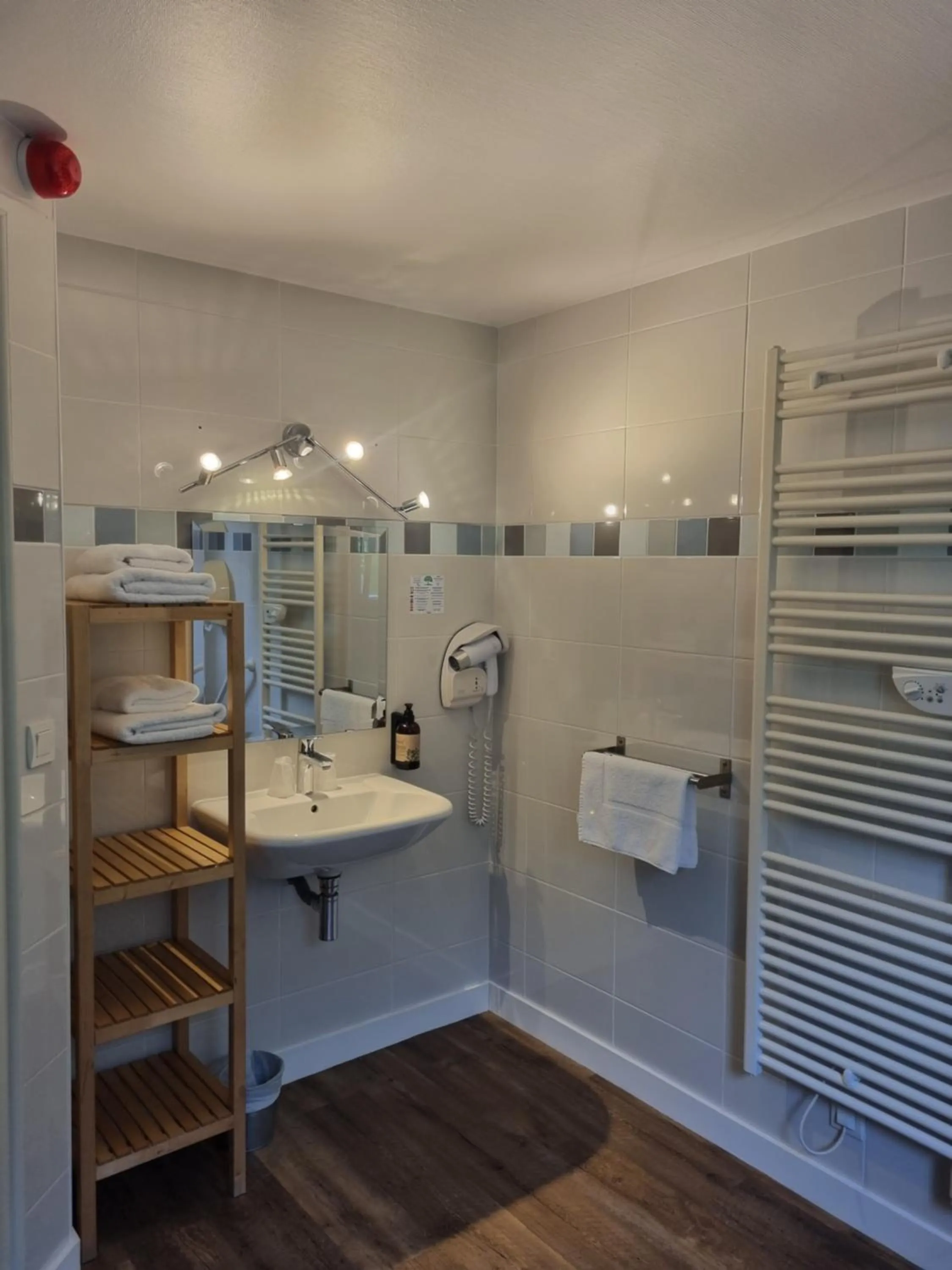 Bathroom in Hôtel Vauban