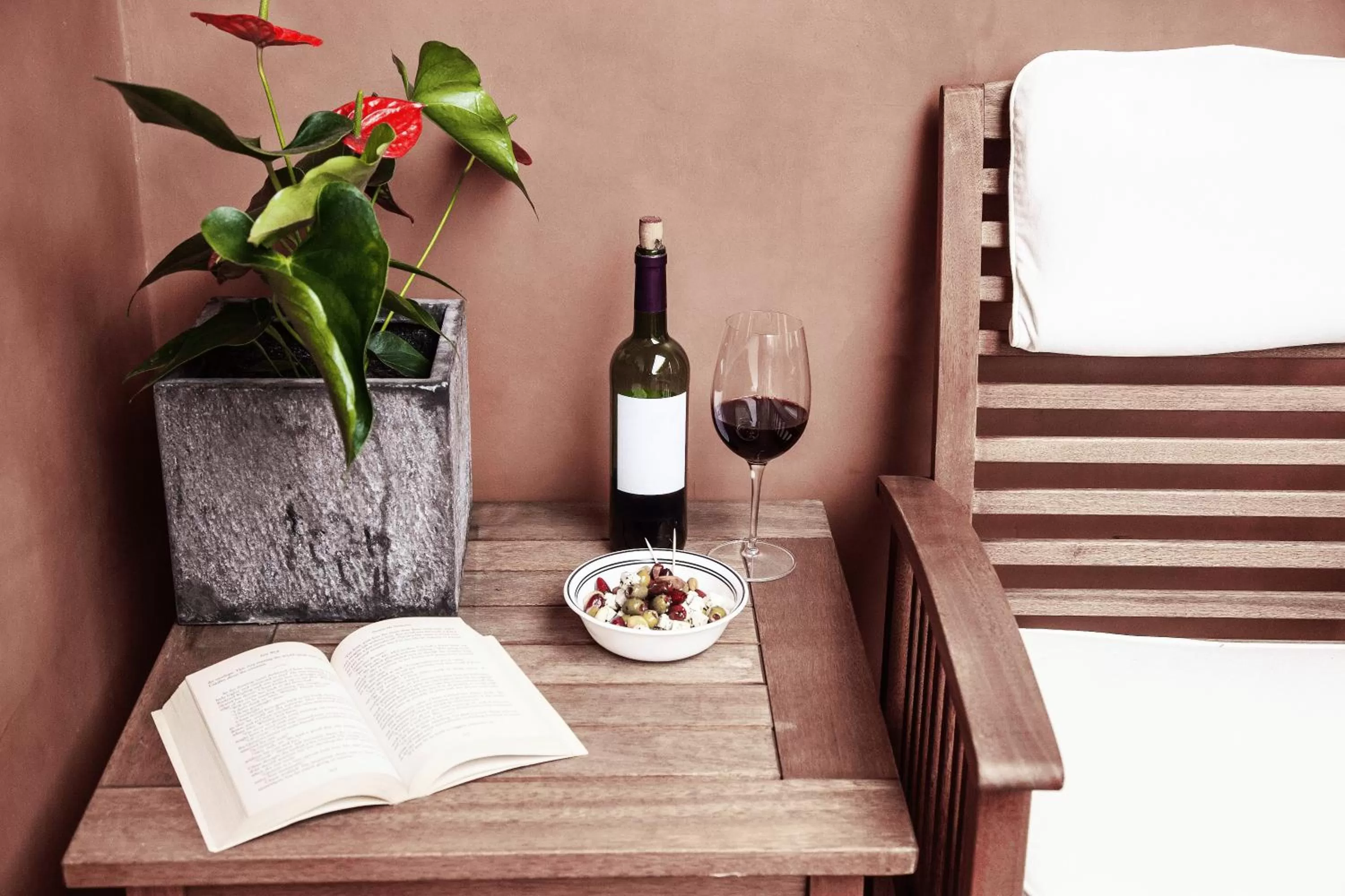 Balcony/Terrace in La Isabela Suites