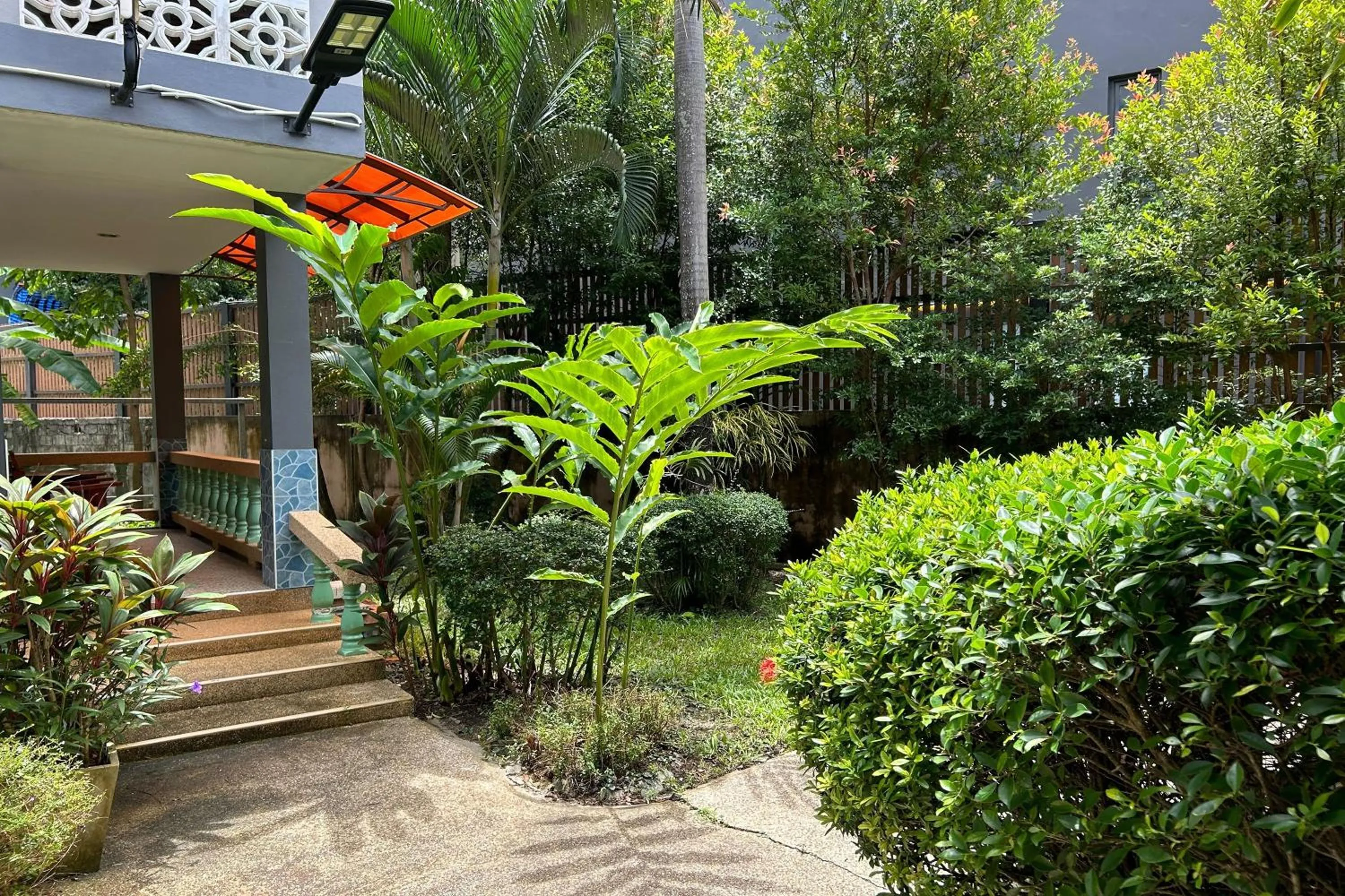 Property building in Me Mee Place & Tour Krabi