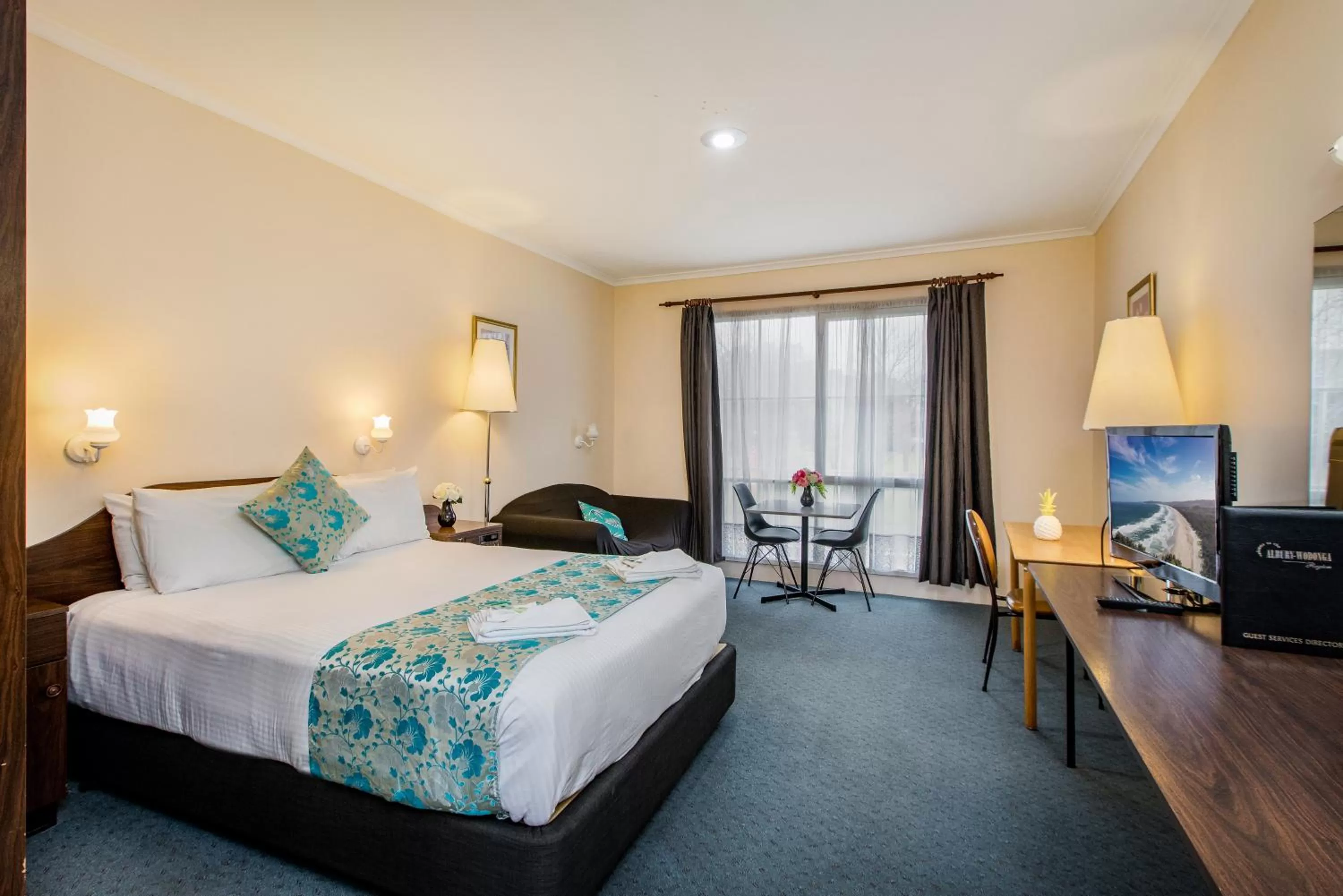 TV and multimedia, Bed in Australia Park Motel