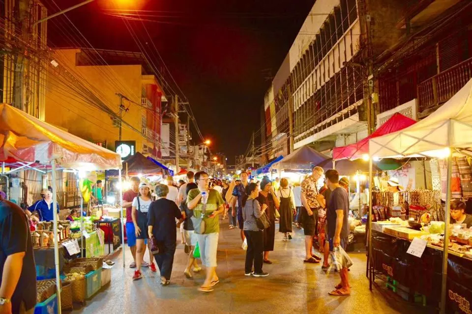 Tri Yaan Na Ros Colonial House