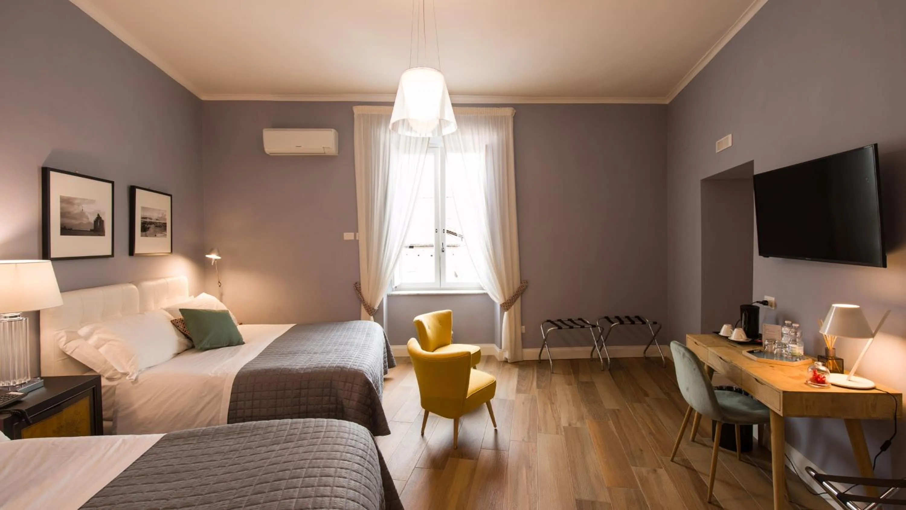 Bed in Santa Chiara Boutique Hotel