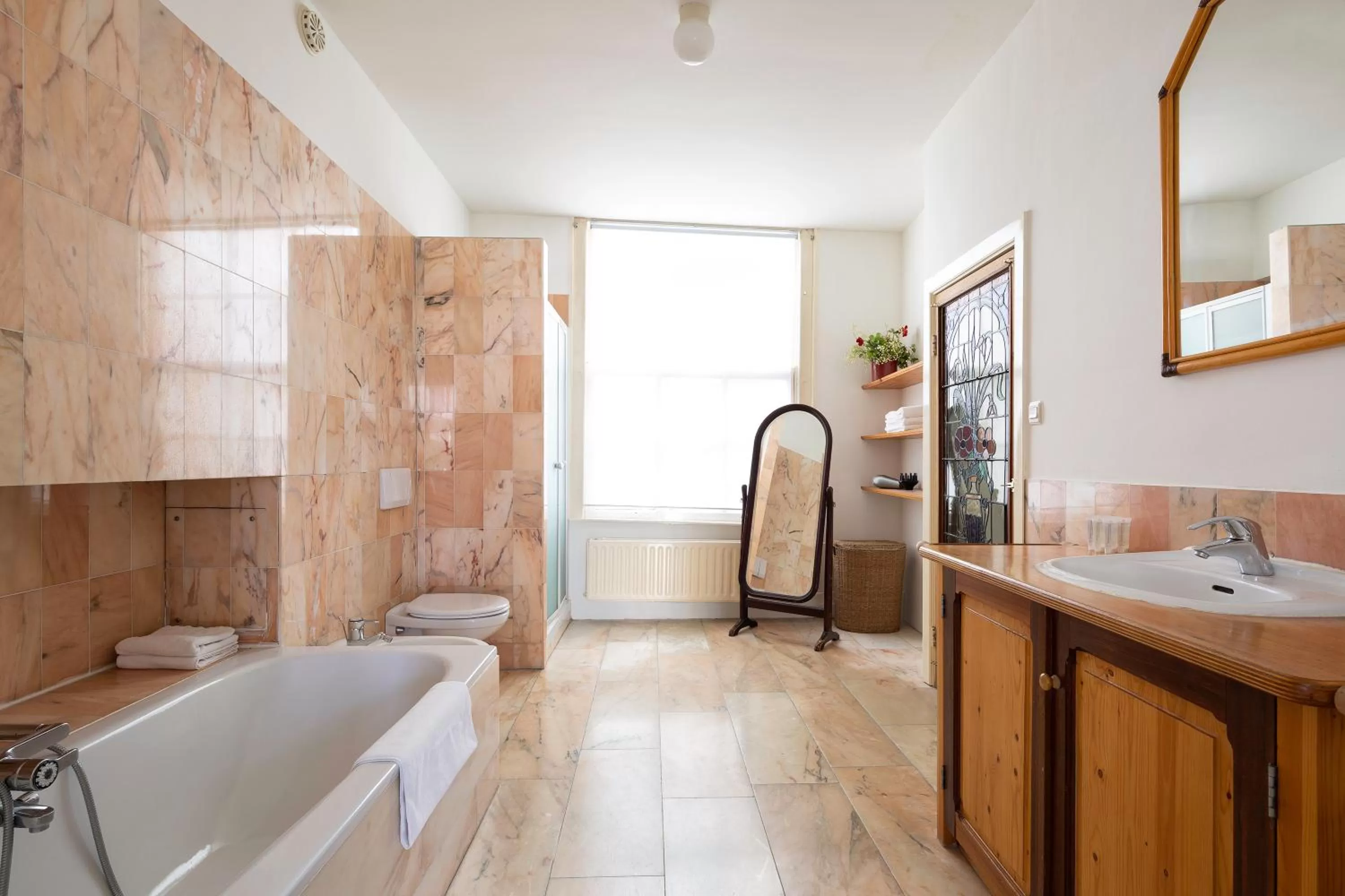 Bathroom in Amsterdam House Hotel