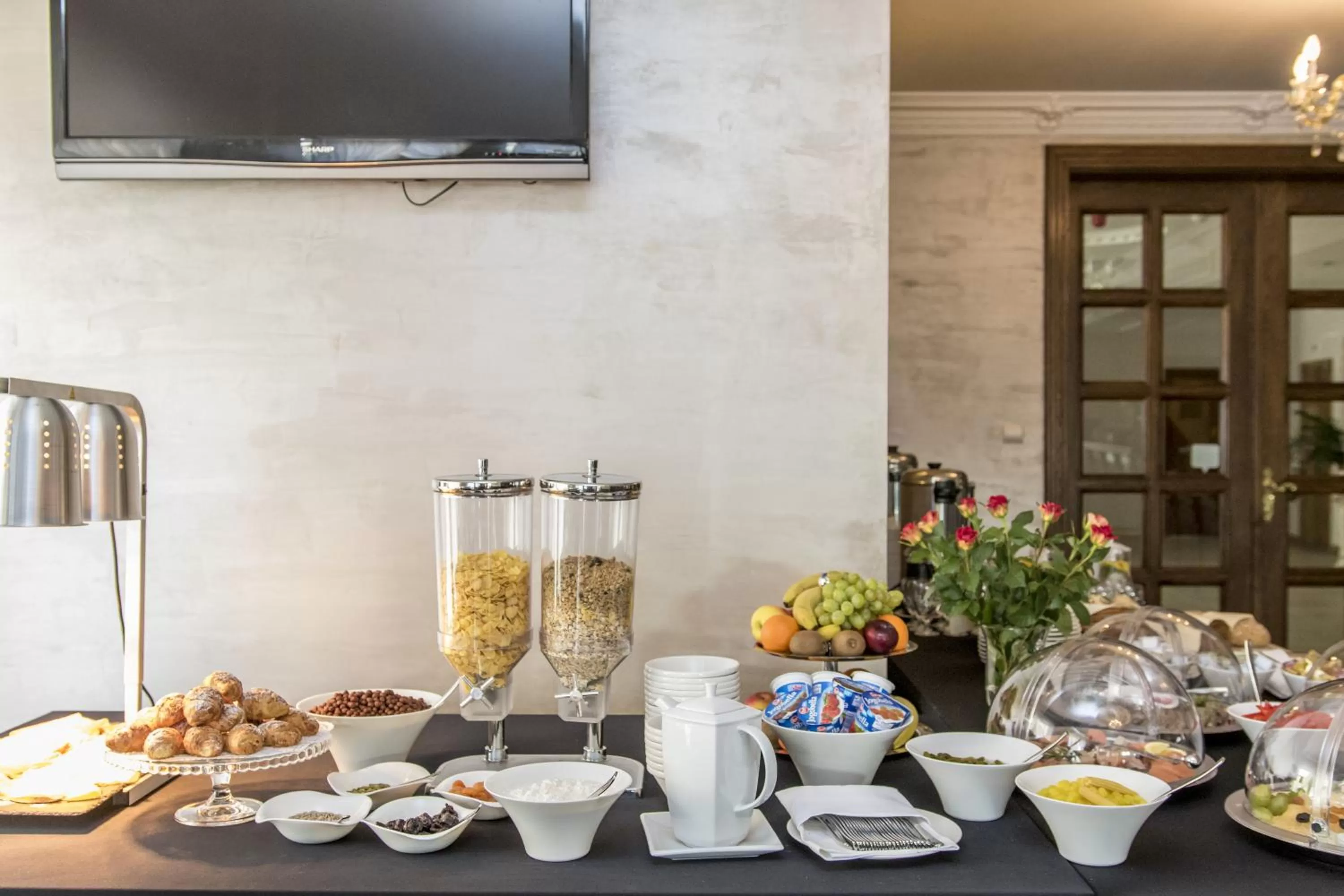 Food in Hotel Kiston