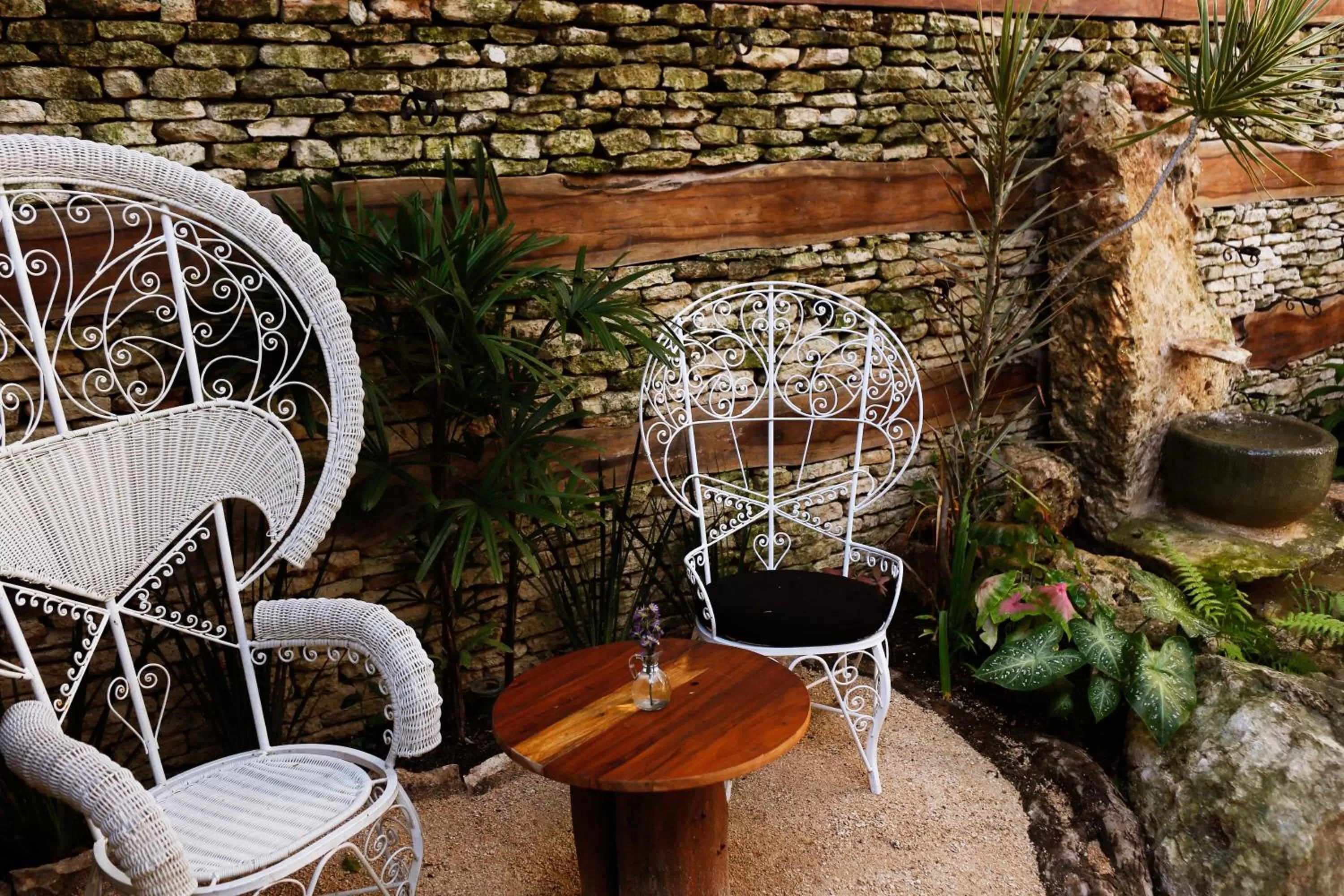 Patio in Hotel La Semilla a Member of Design Hotels