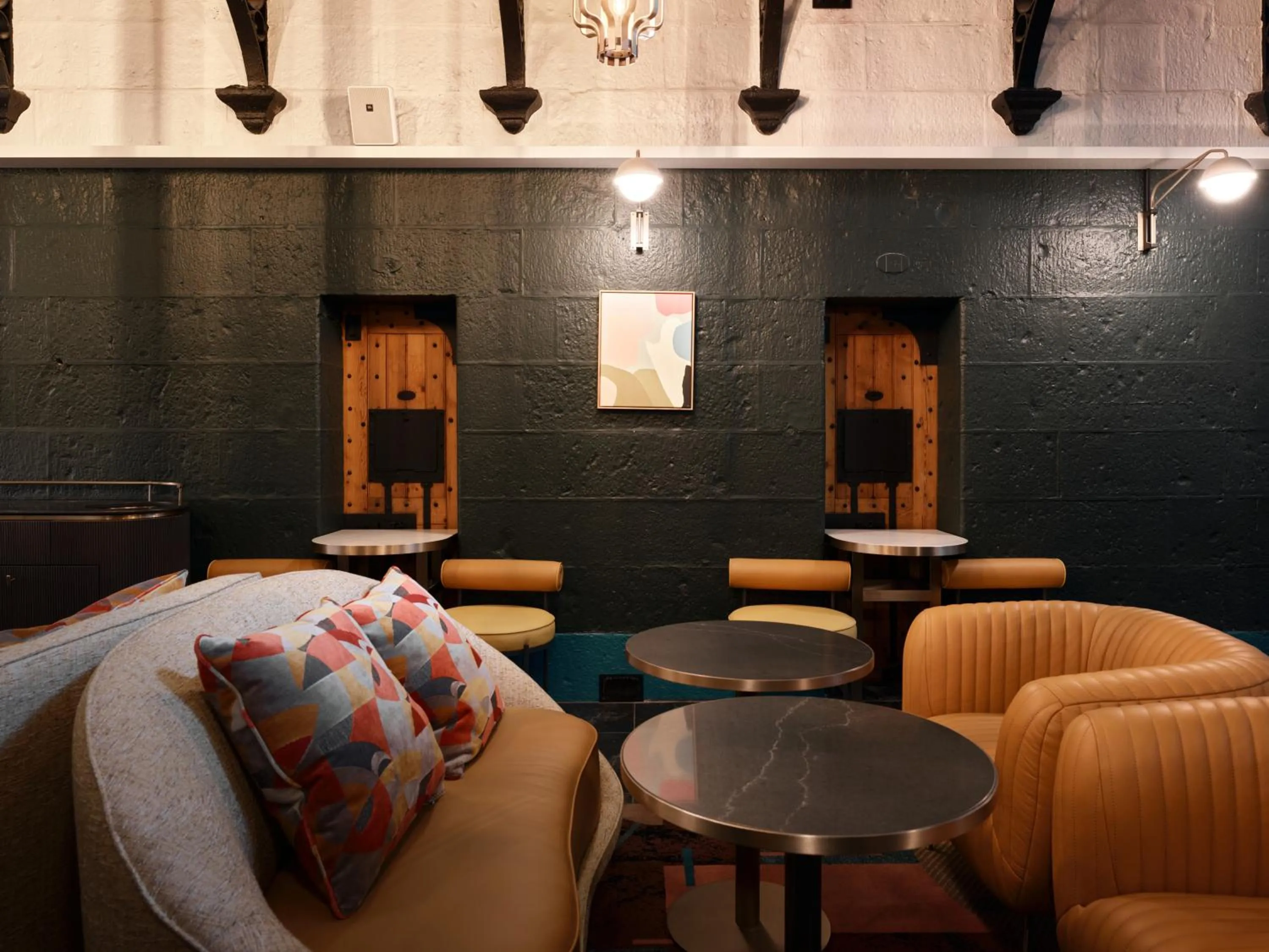 Restaurant/places to eat in The Interlude Hotel