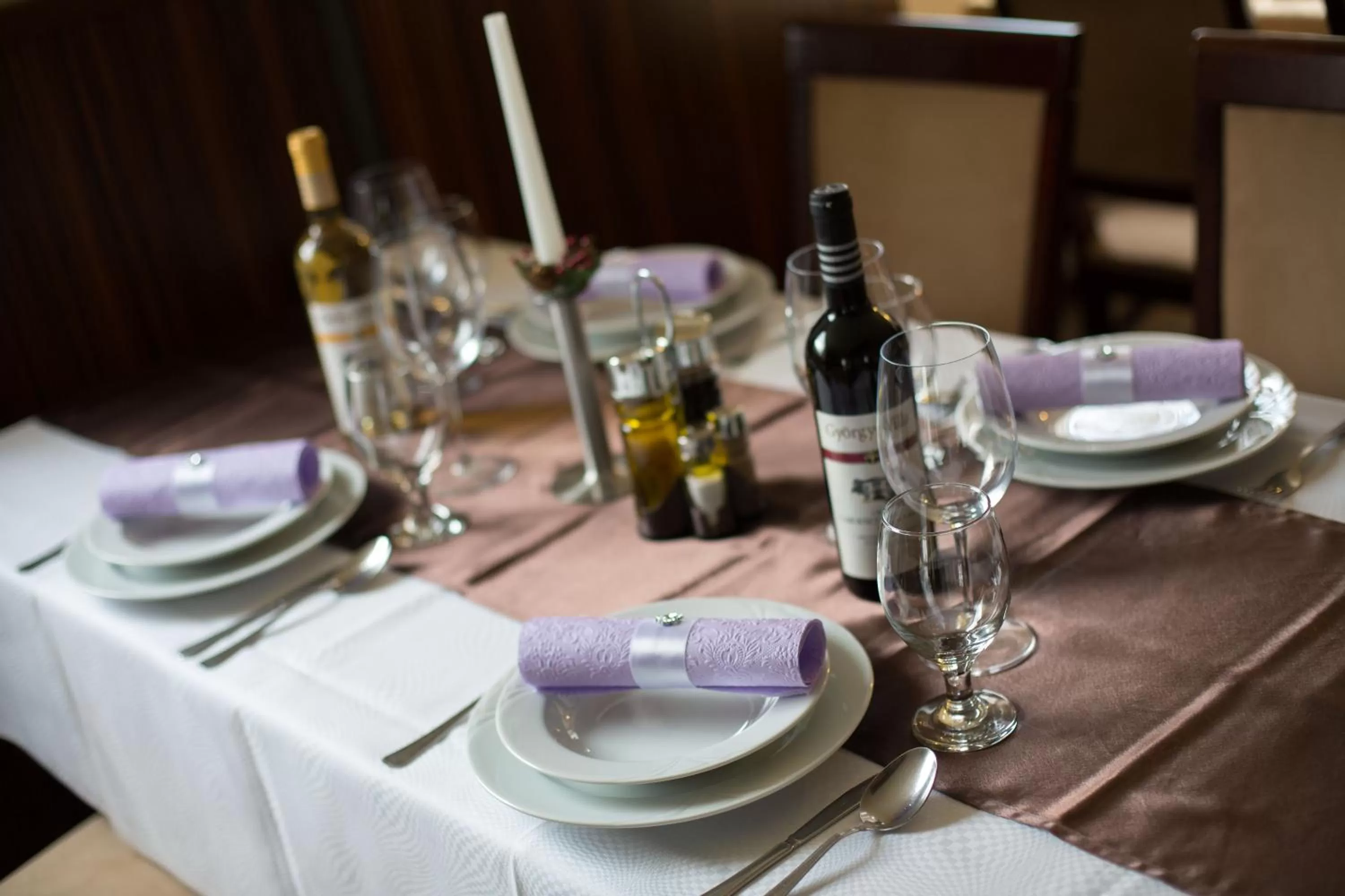 Meeting/conference room, Restaurant/Places to Eat in Körös Panzió és Étterem