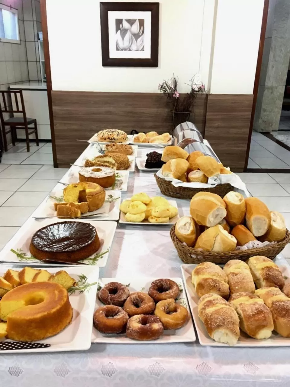 Breakfast in Hotel Cambirela