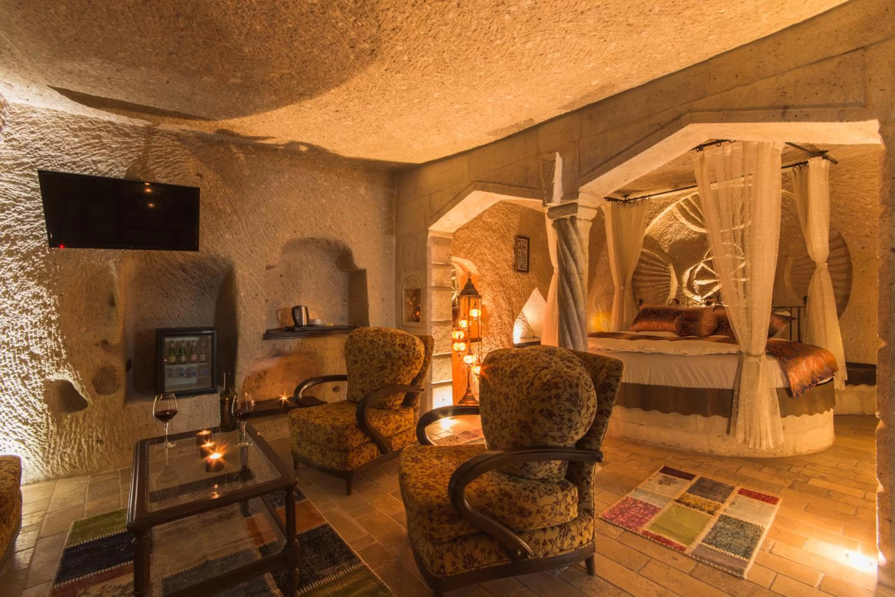 Coffee/tea facilities in Adora Cave Suites -