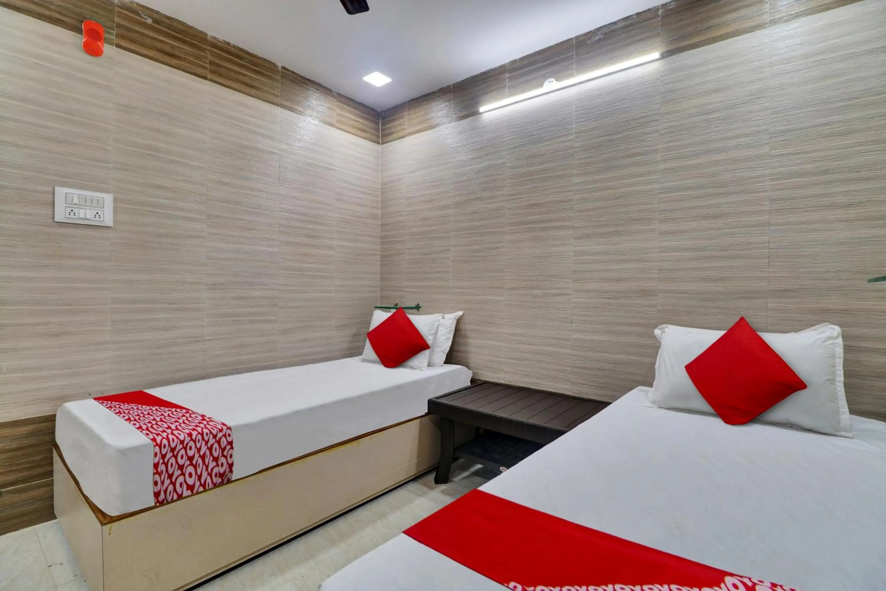 Bedroom, Bed in Hotel Vallabha Residency