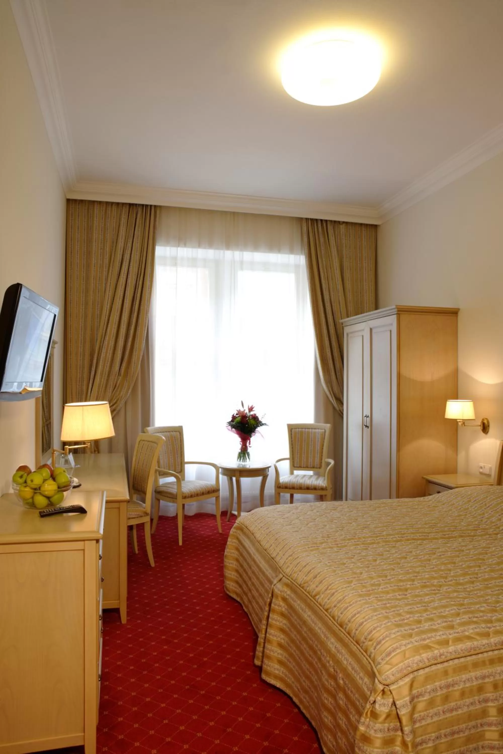 Bed in Spa Hotel Schlosspark