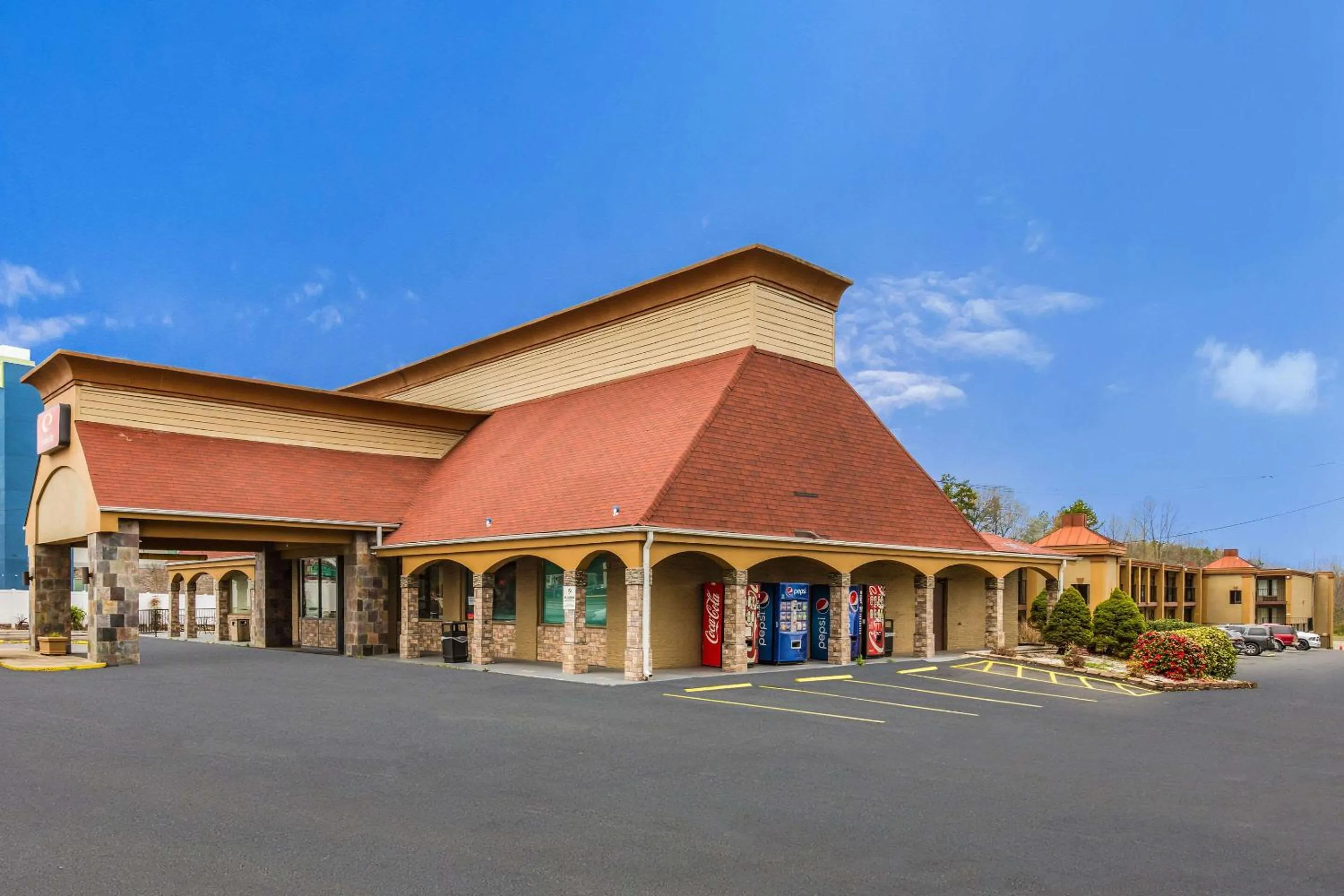 Property building in Econo Lodge Salisbury South