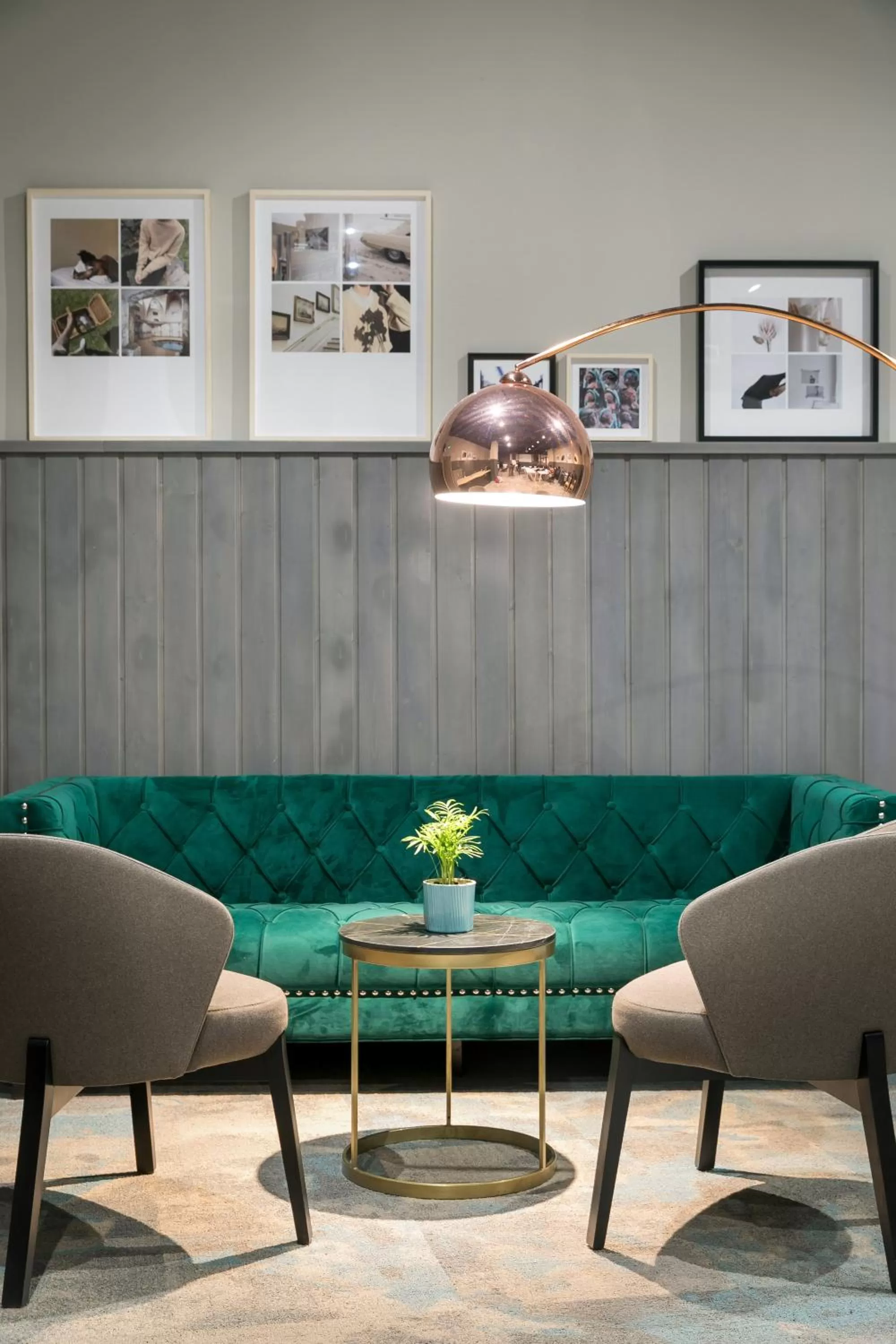 Meeting/conference room in Hotel Kaijoo by HappyCulture