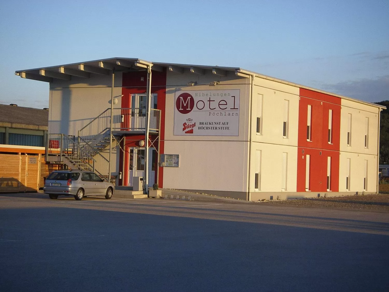 Facade/entrance in Nibelungenmotel Pöchlarn