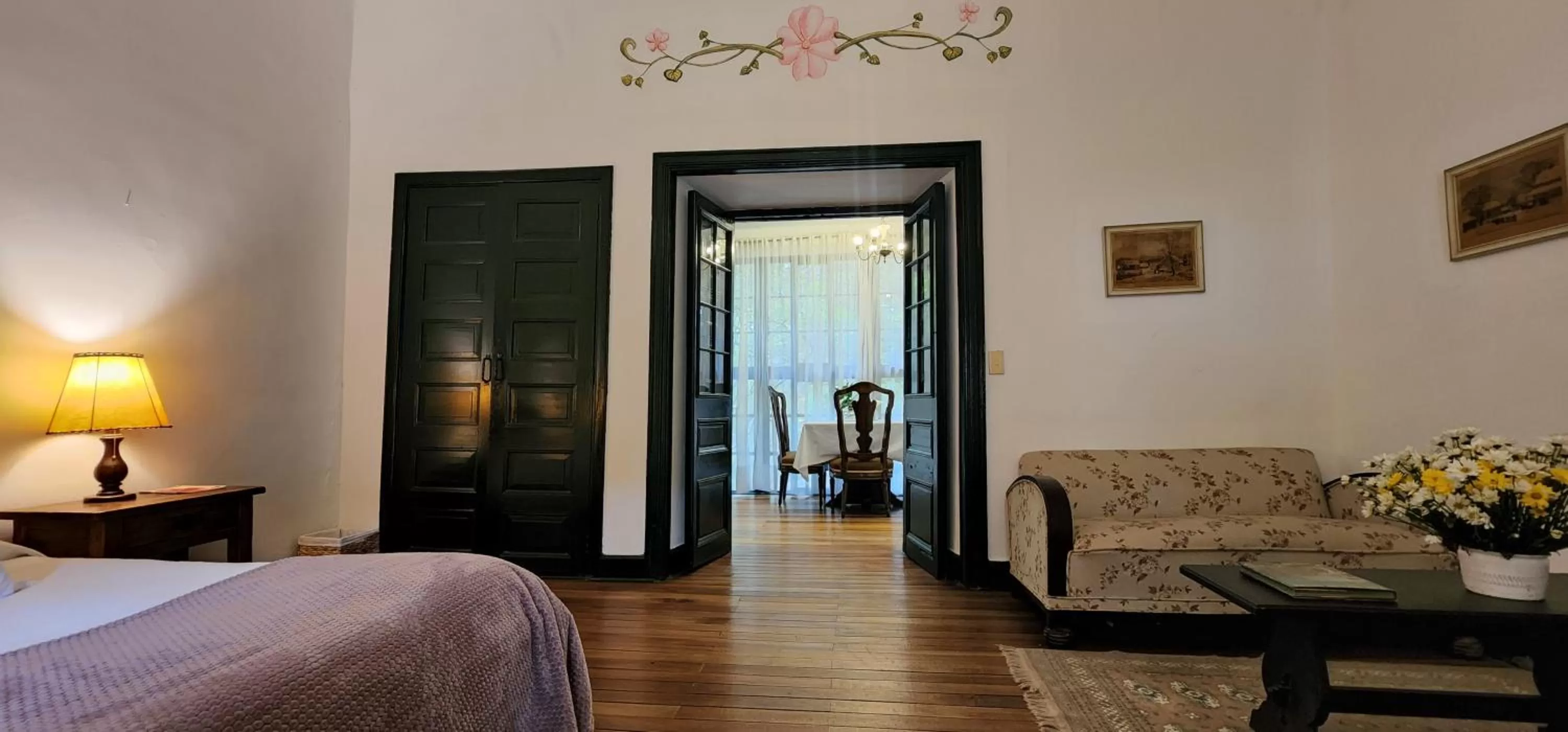 Bed, Seating Area in Hotel Hacienda Suescún