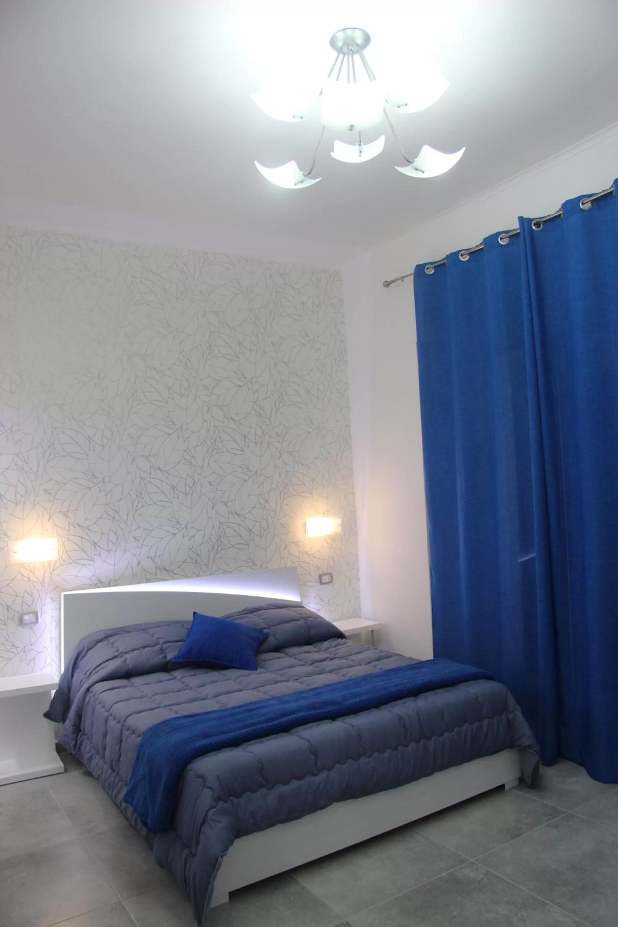 Photo of the whole room in Stella Diana