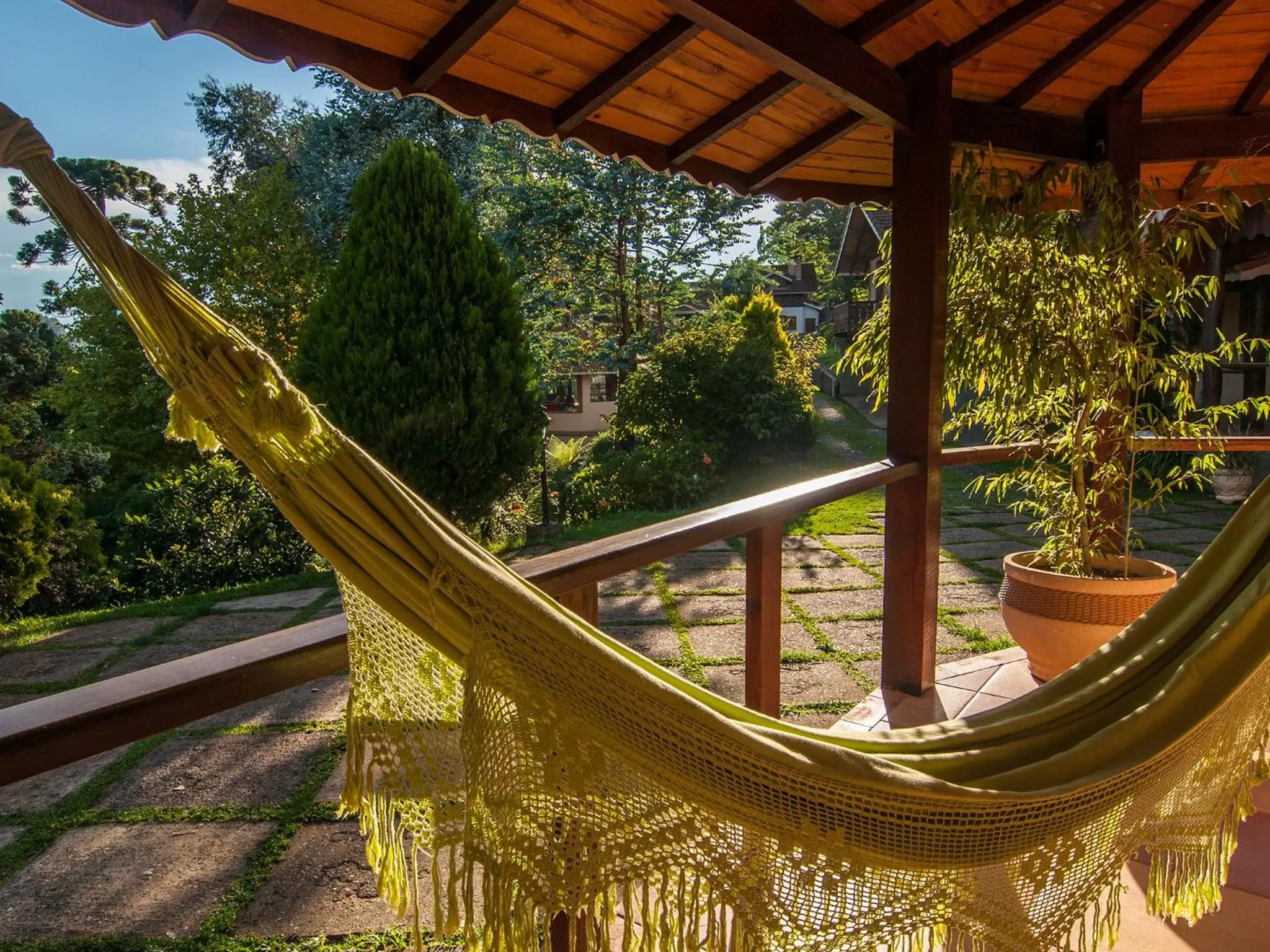 Balcony/Terrace, Garden in Pousada Ricanto Amore Mio