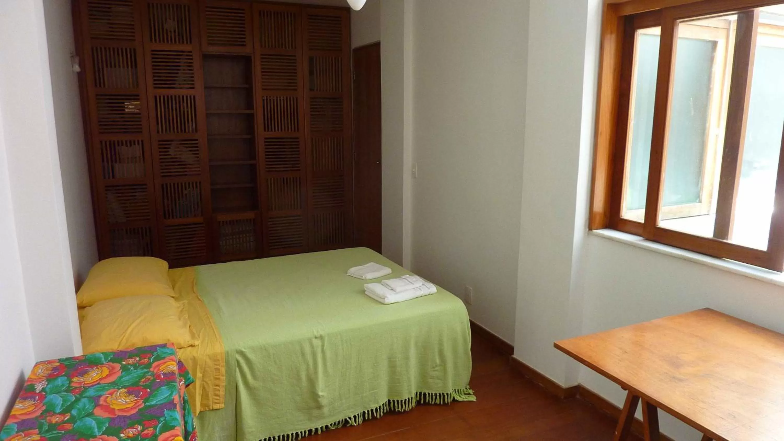 Photo of the whole room, Bed in Casa da Gente