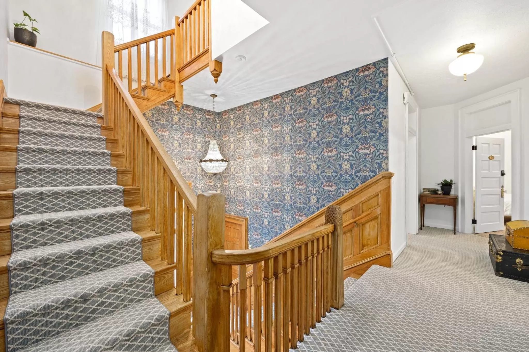 Lobby or reception in Flora House Denver