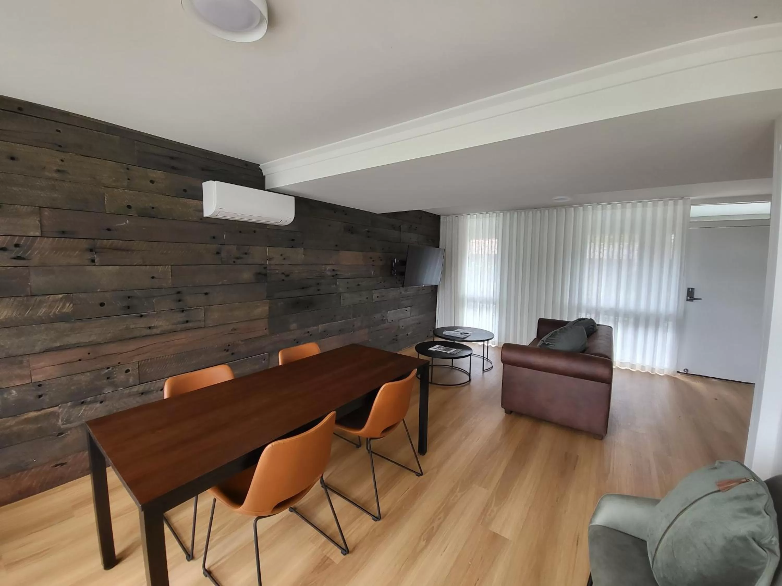 Living room in Mercure Barossa Valley