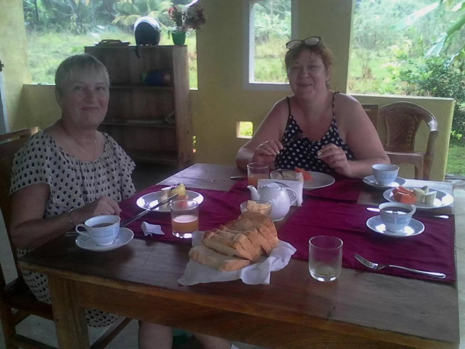 Continental breakfast, Restaurant/Places to Eat in Lake Bliss