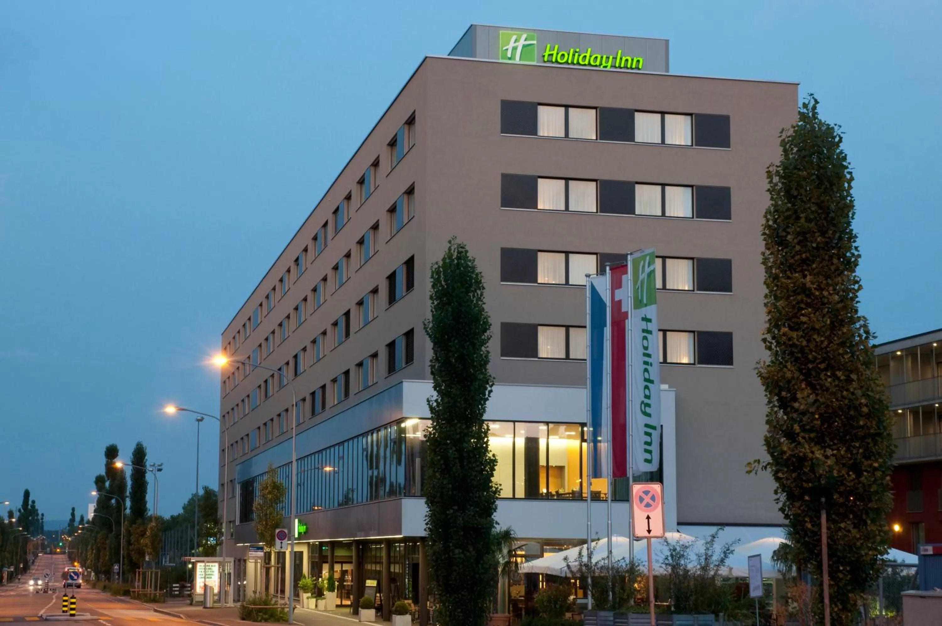 Property building in Holiday Inn Zürich Messe by IHG
