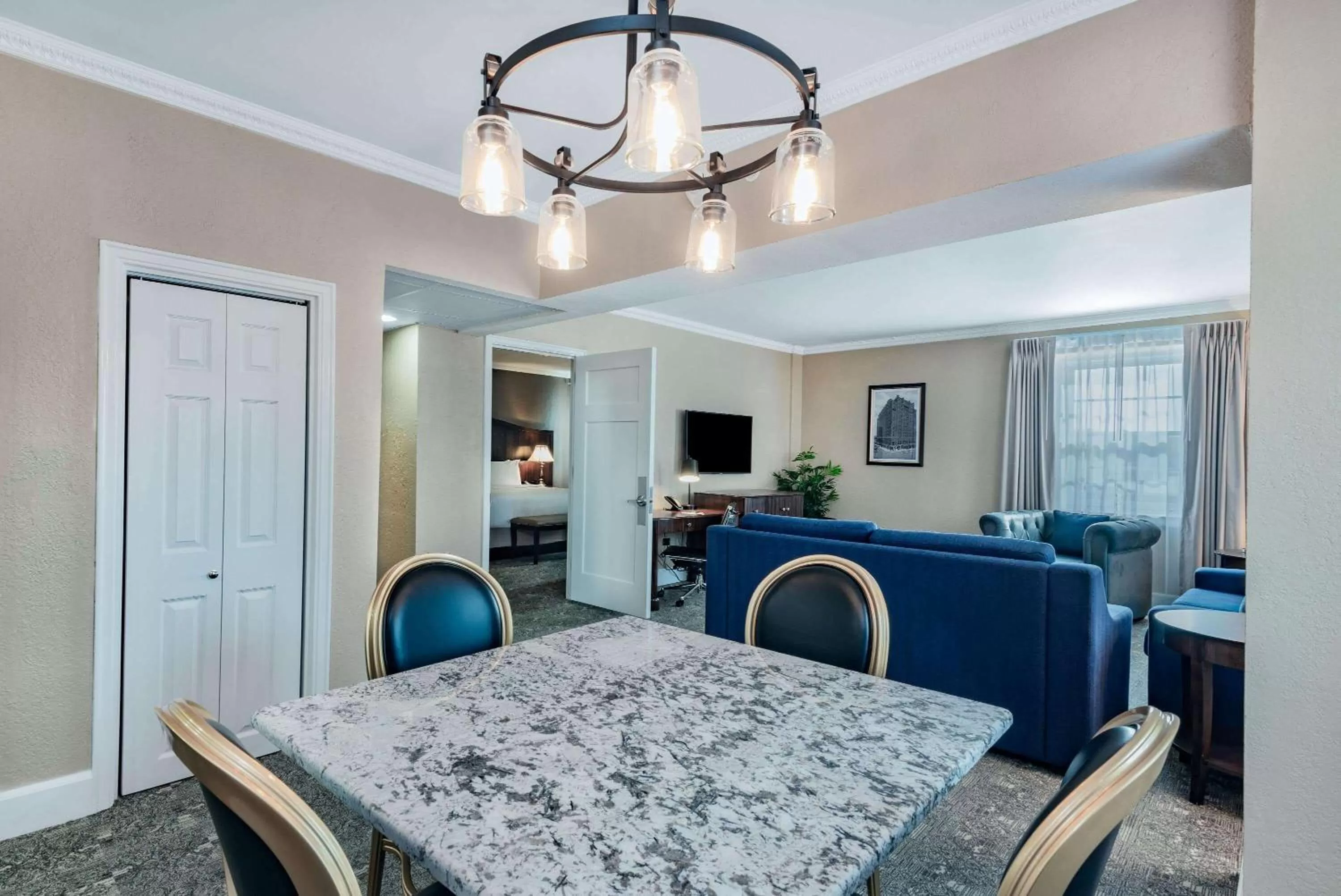 Photo of the whole room in The Americus Hotel, Trademark Collection by Wyndham