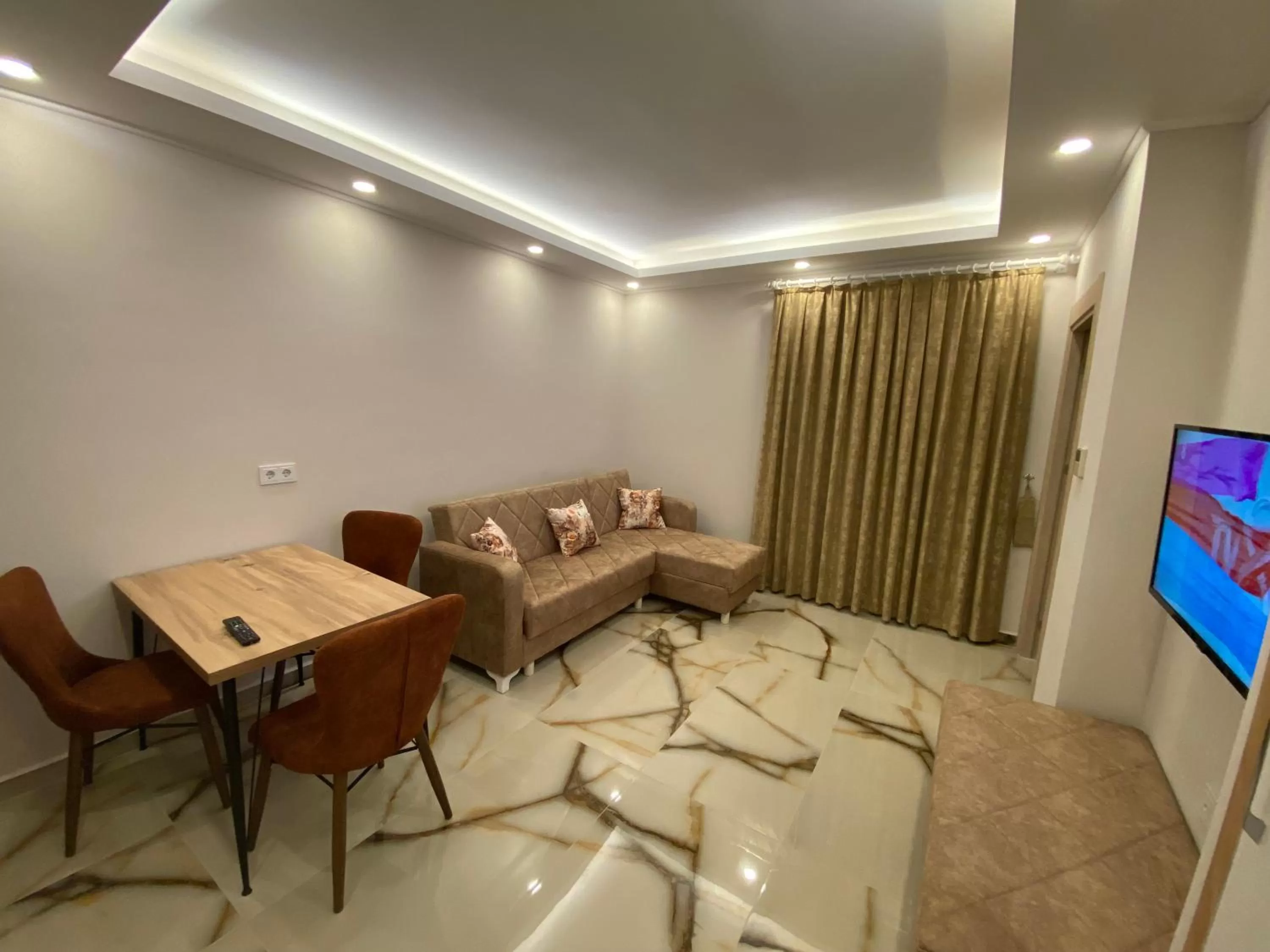 Dining Area in Huma Elite Hotel