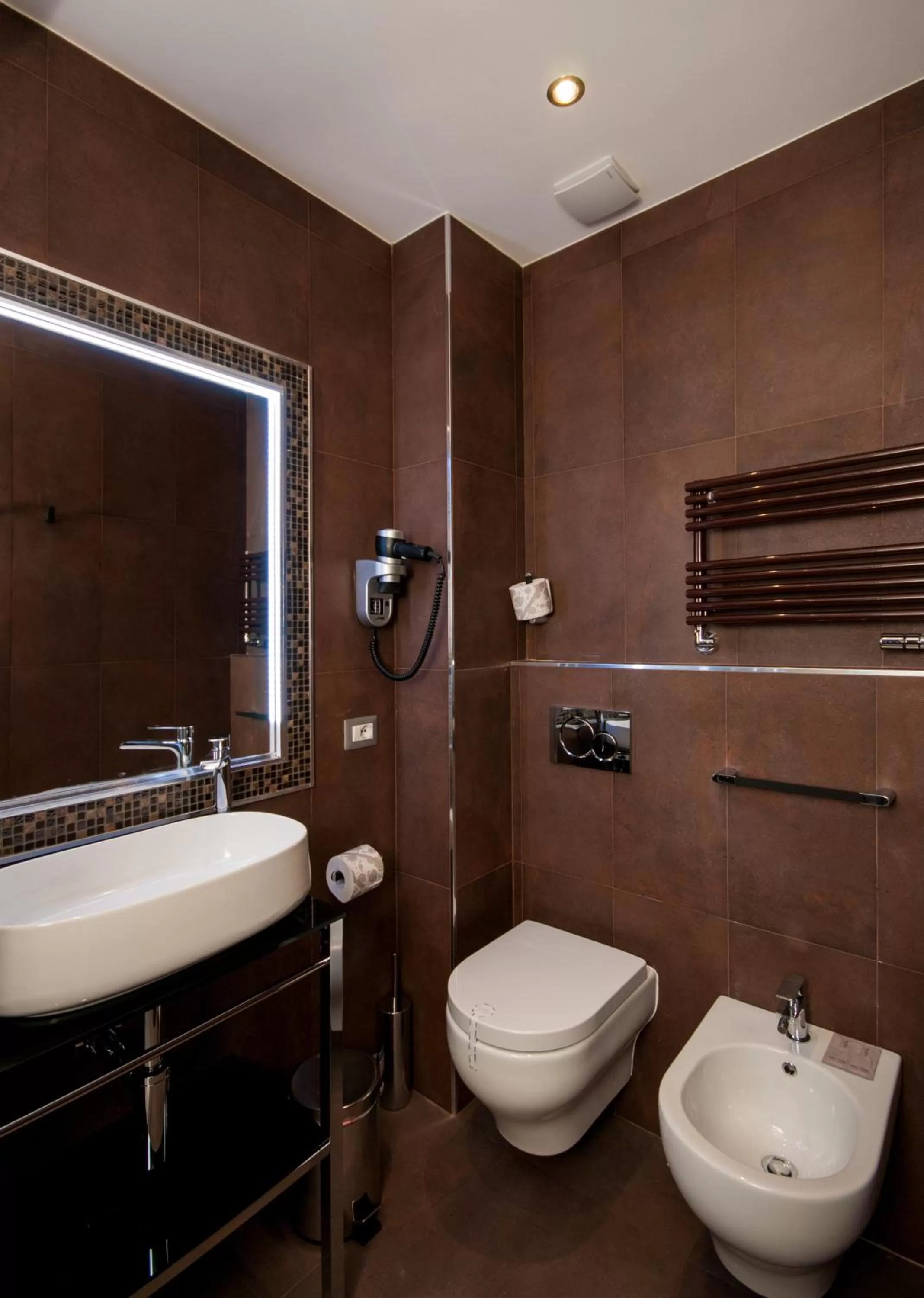 Bathroom in Vatican Relais Rome Suite