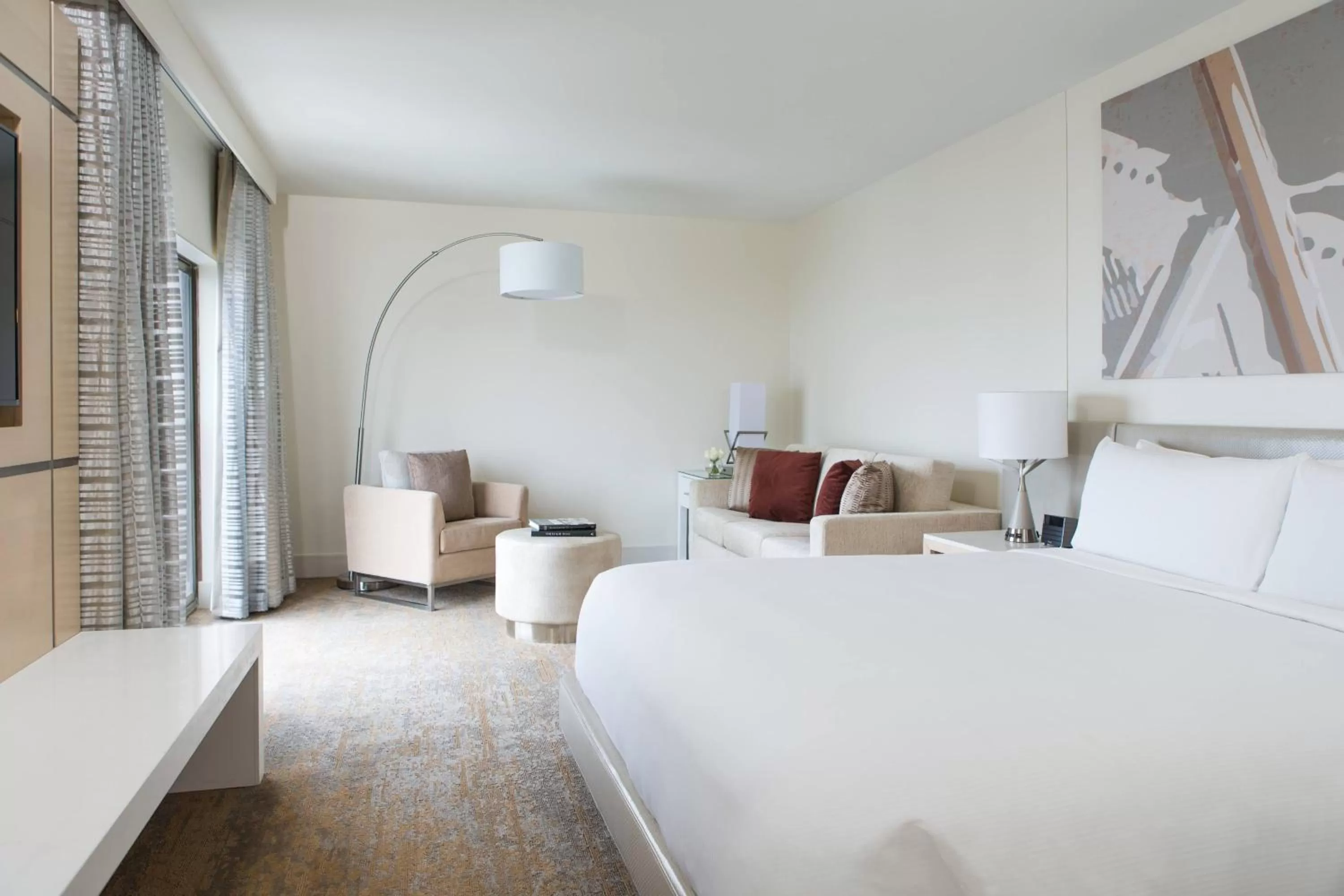 Bedroom, Bed in Chicago Marriott Downtown Magnificent Mile