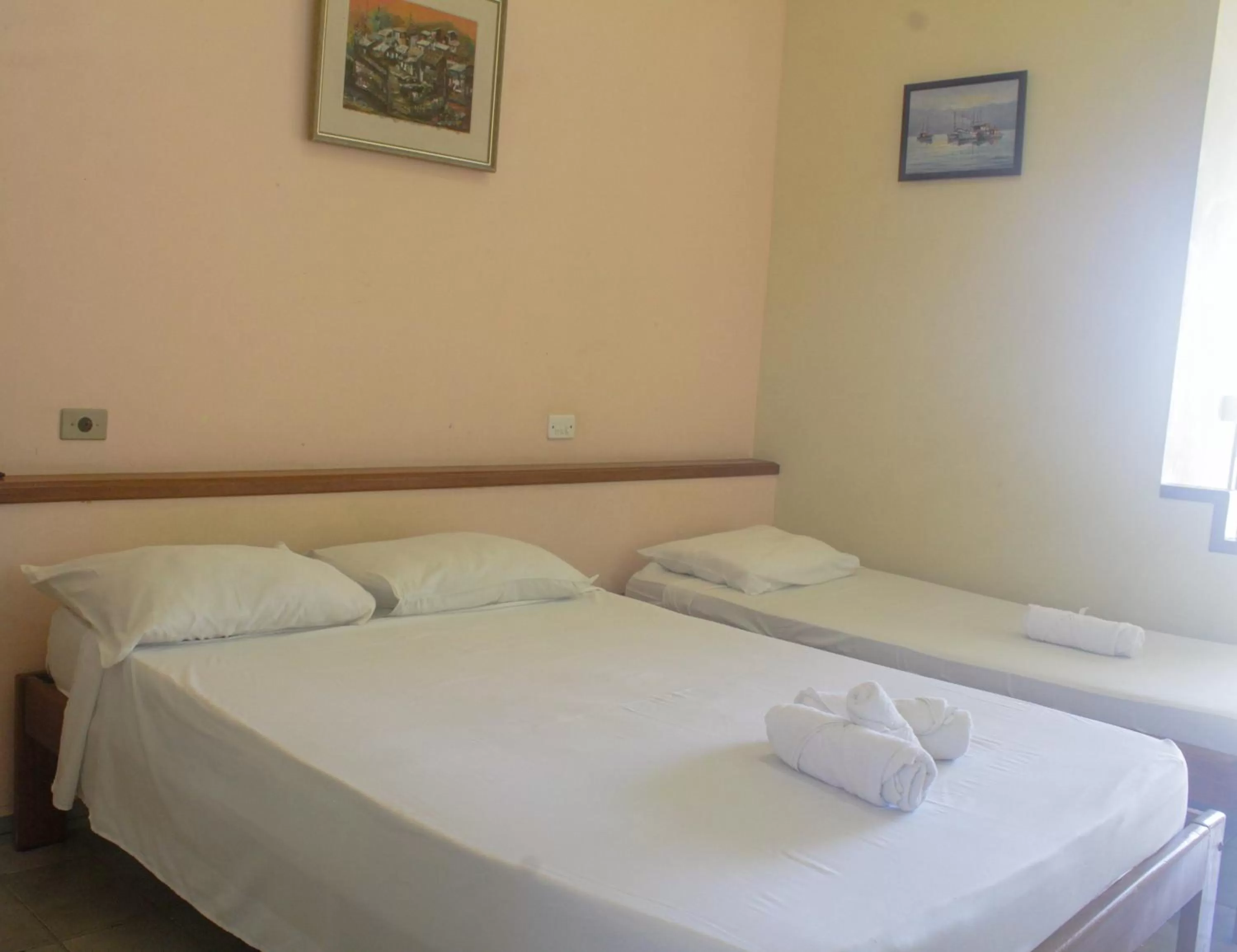 Bedroom, Bed in Pousada Solar das Flores