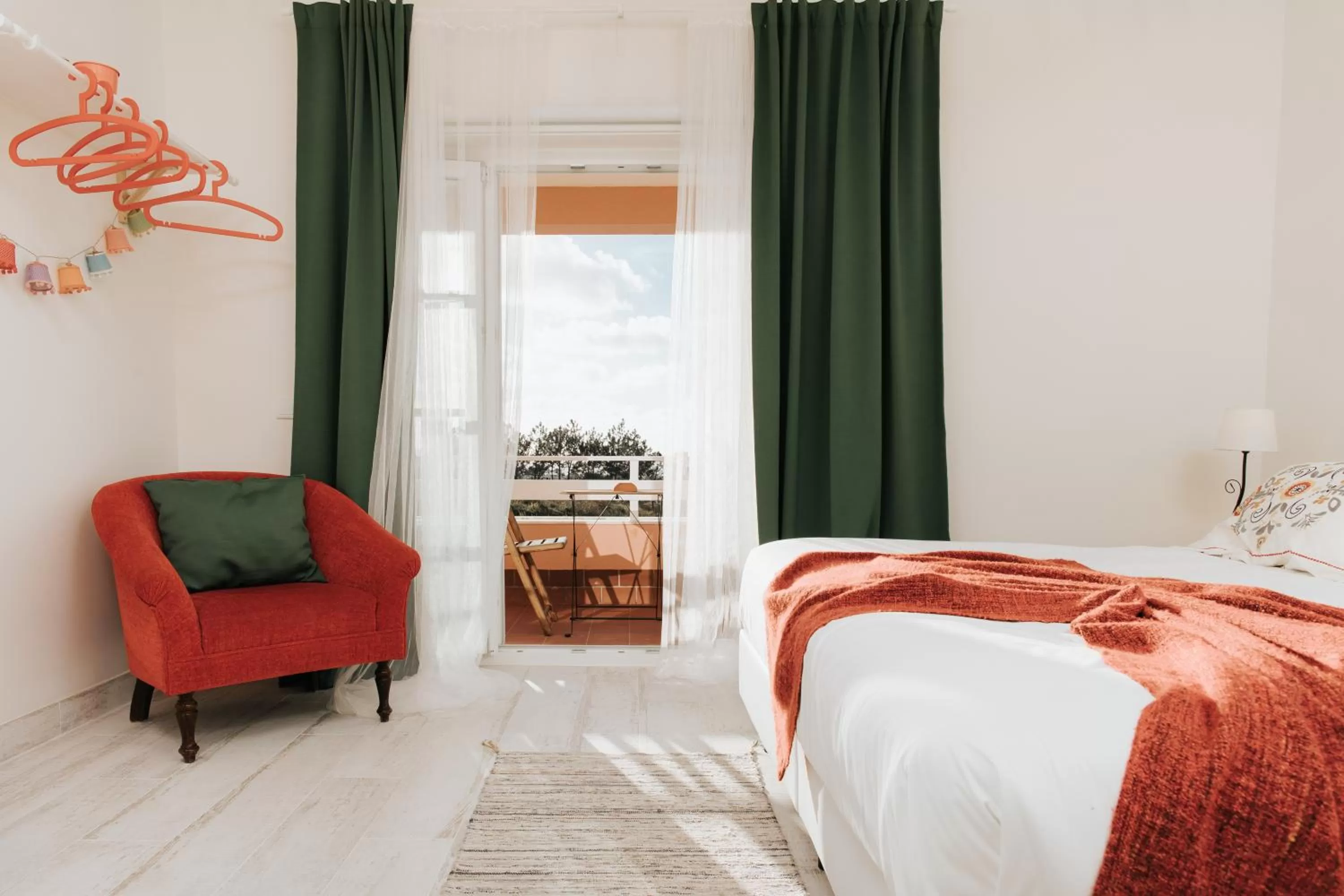 Deluxe Queen Suite in Boutique Hotel - O House Ericeira Hills