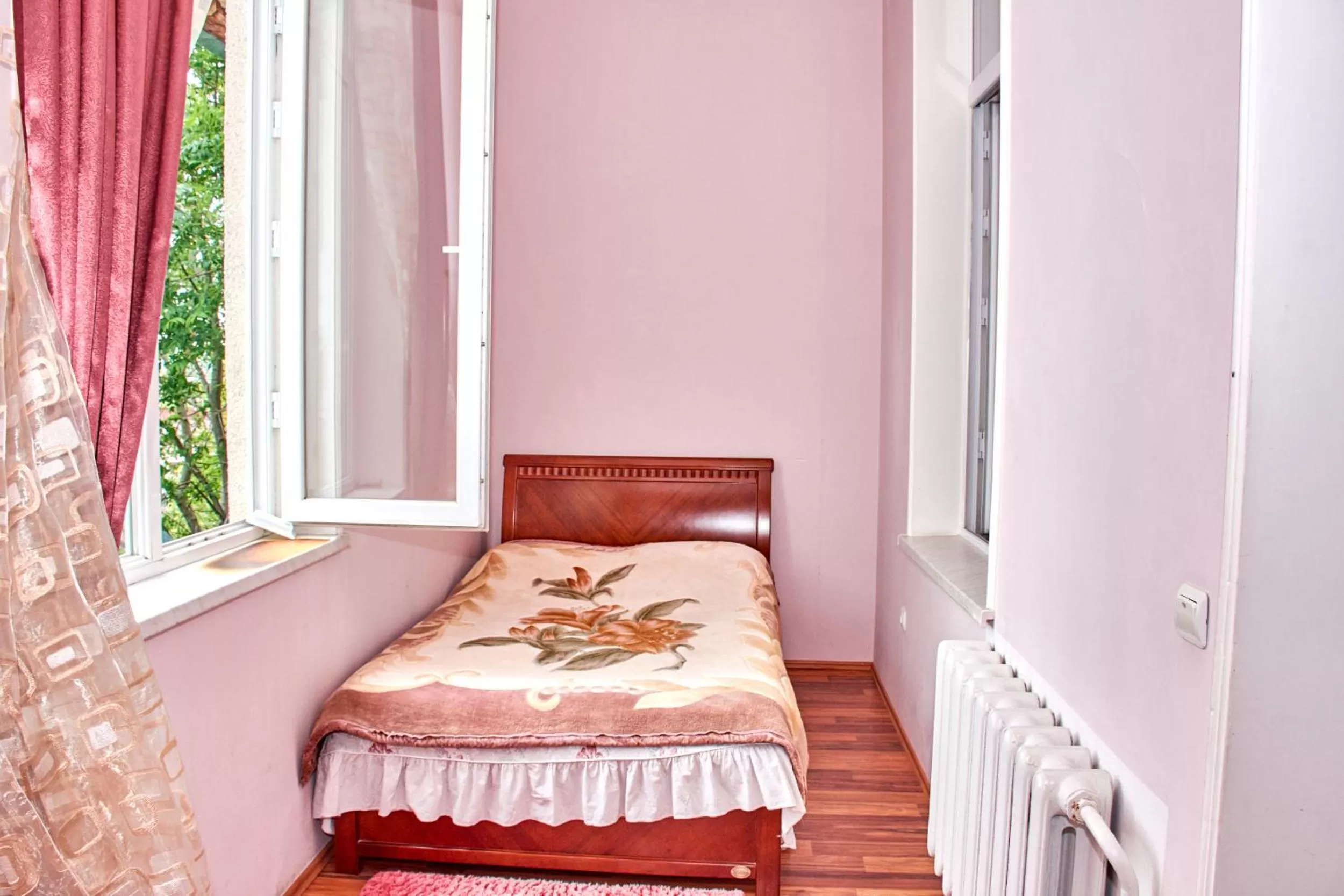 Bed in Hotel Art-Seg