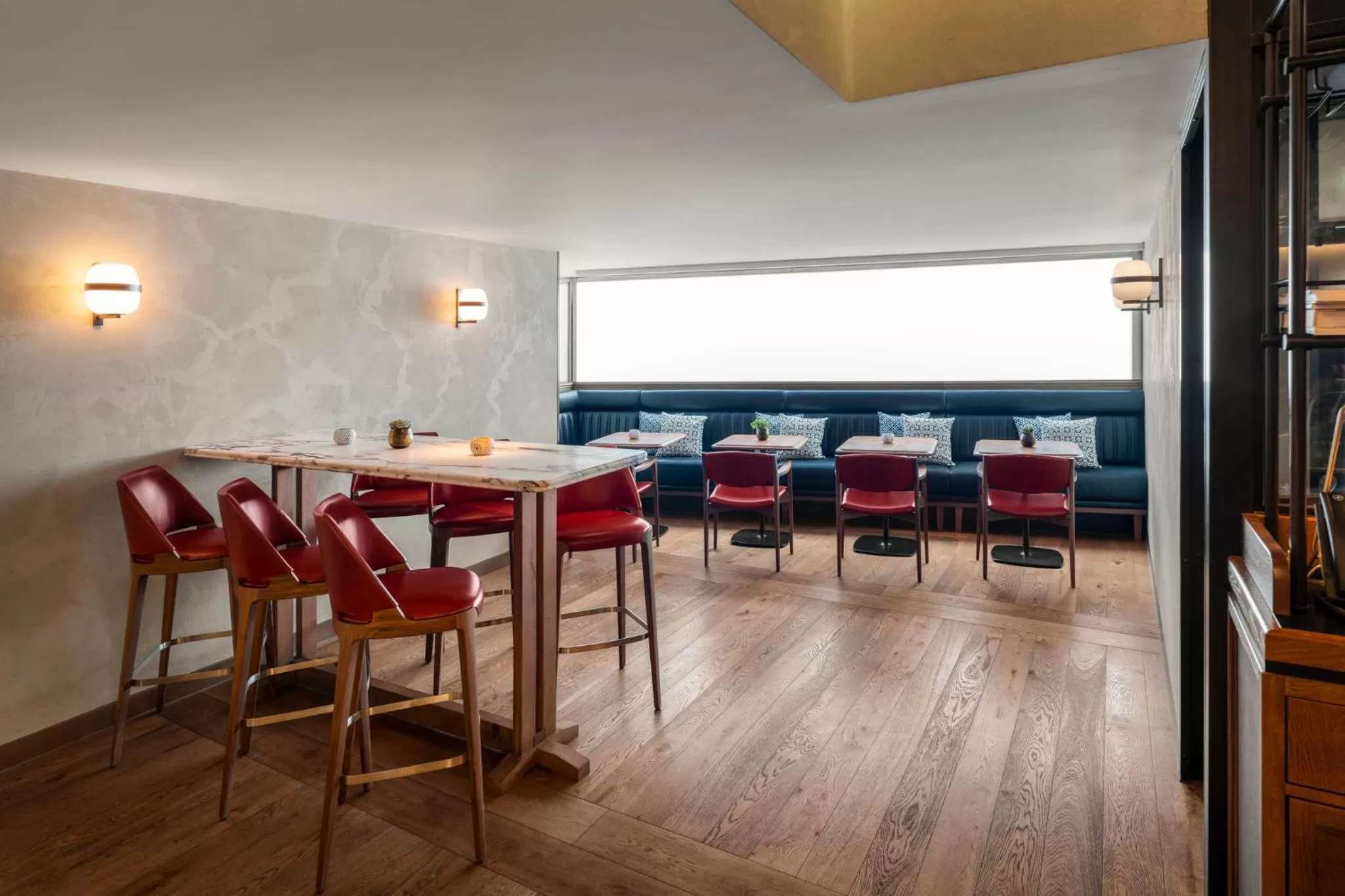 Restaurant/places to eat in COMO Metropolitan London