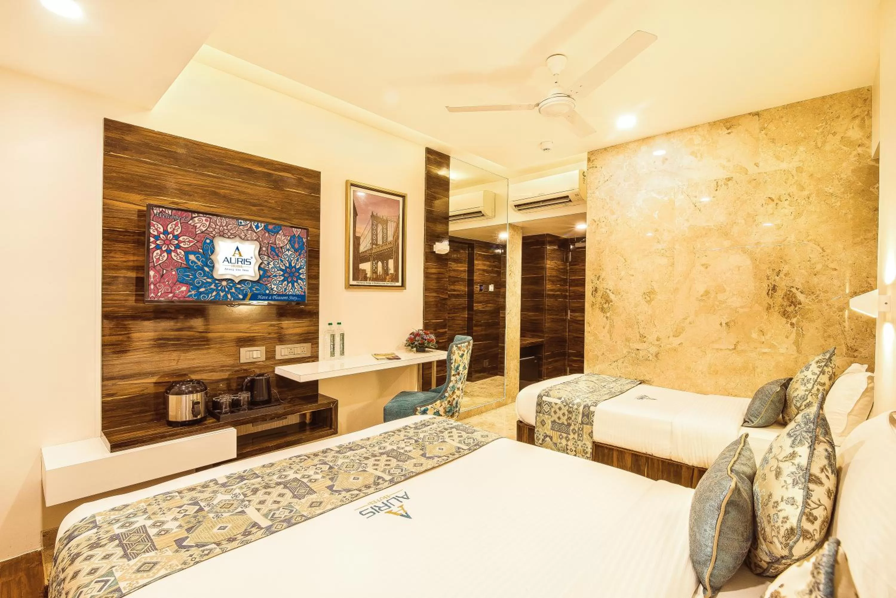 Photo of the whole room, Bed in Hotel Auris & Banquets, Mumbai International Airport