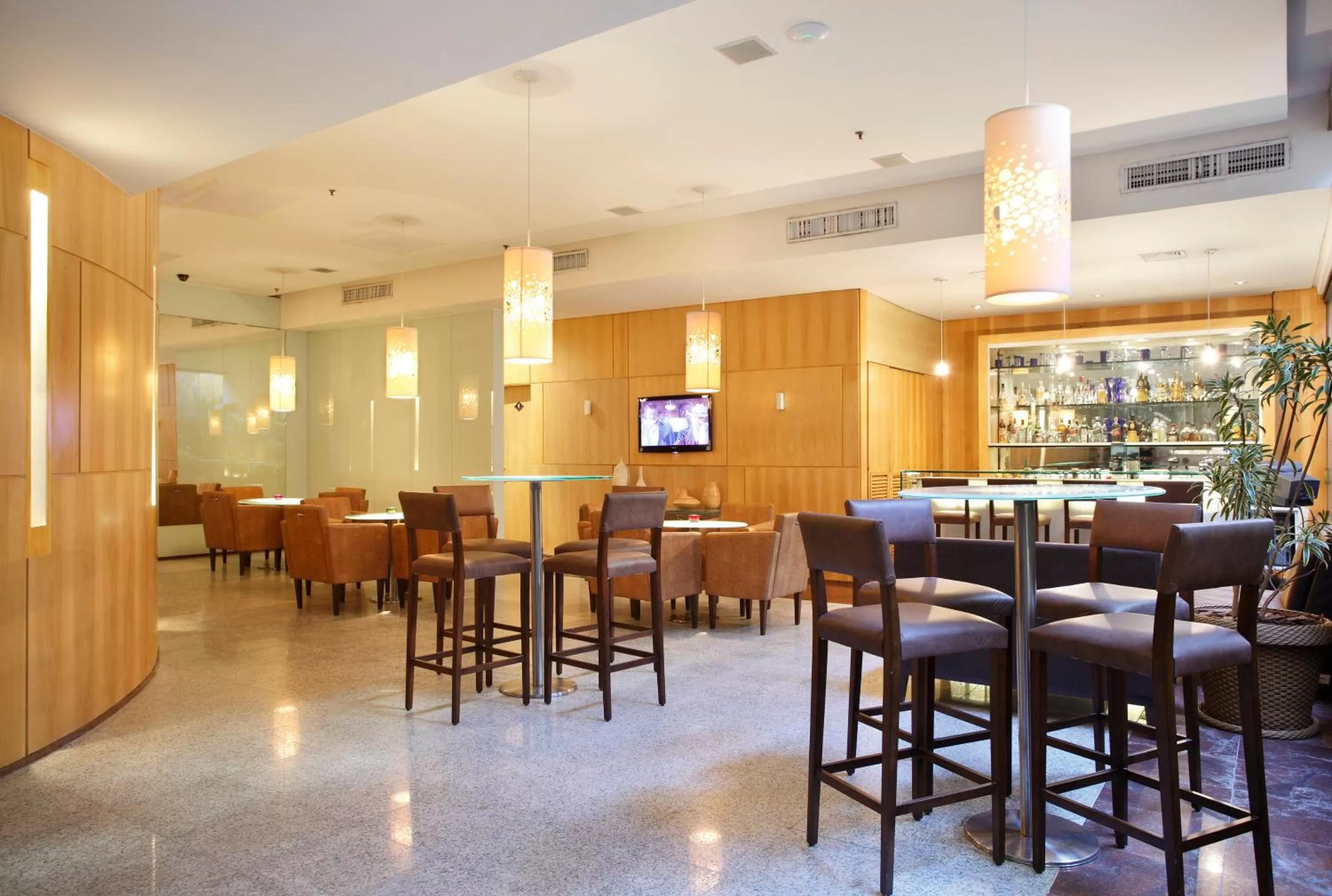 Lounge or bar in Royal Rio Palace Hotel