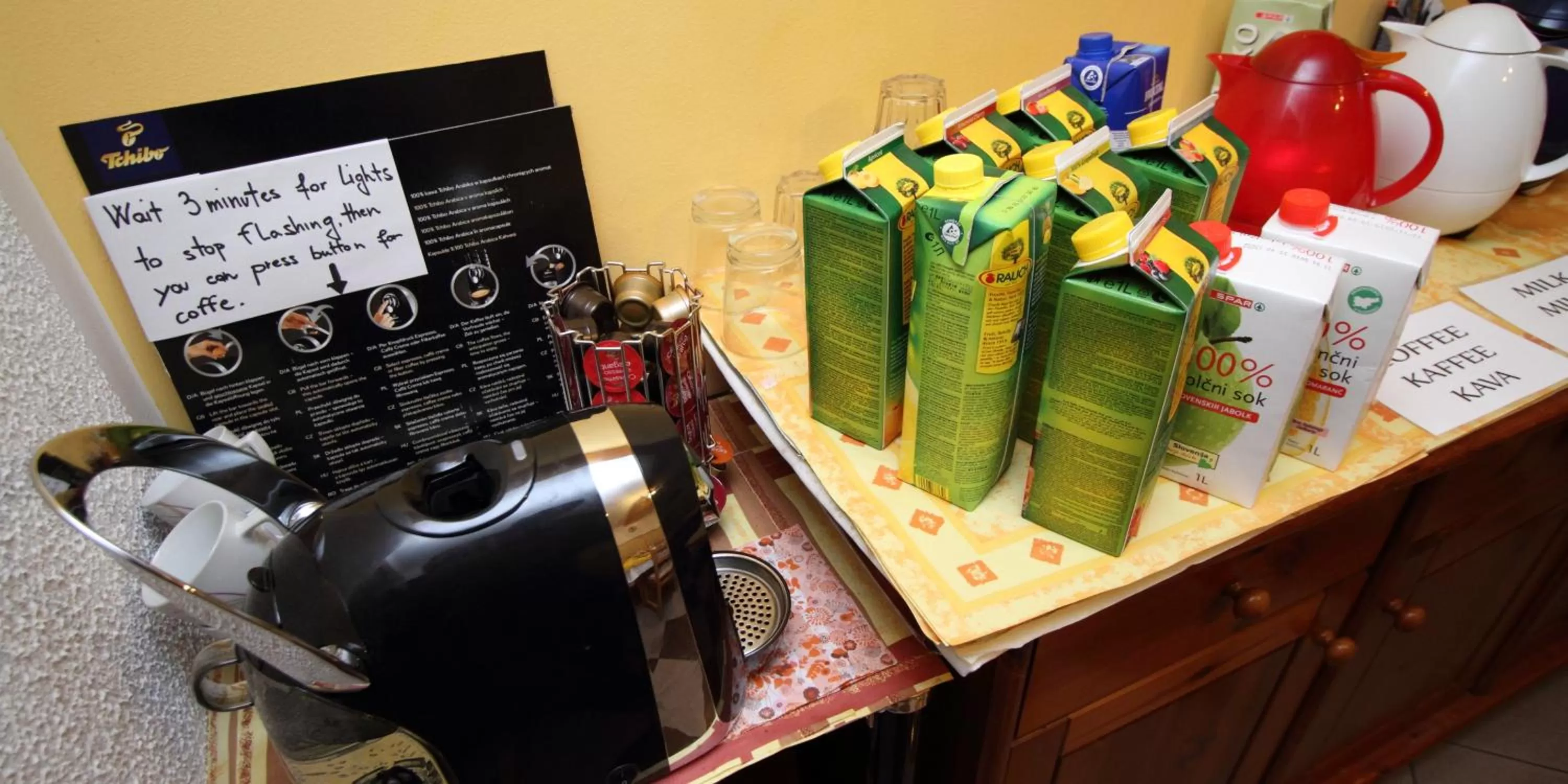 Buffet breakfast in Rooms & Apartments Jana