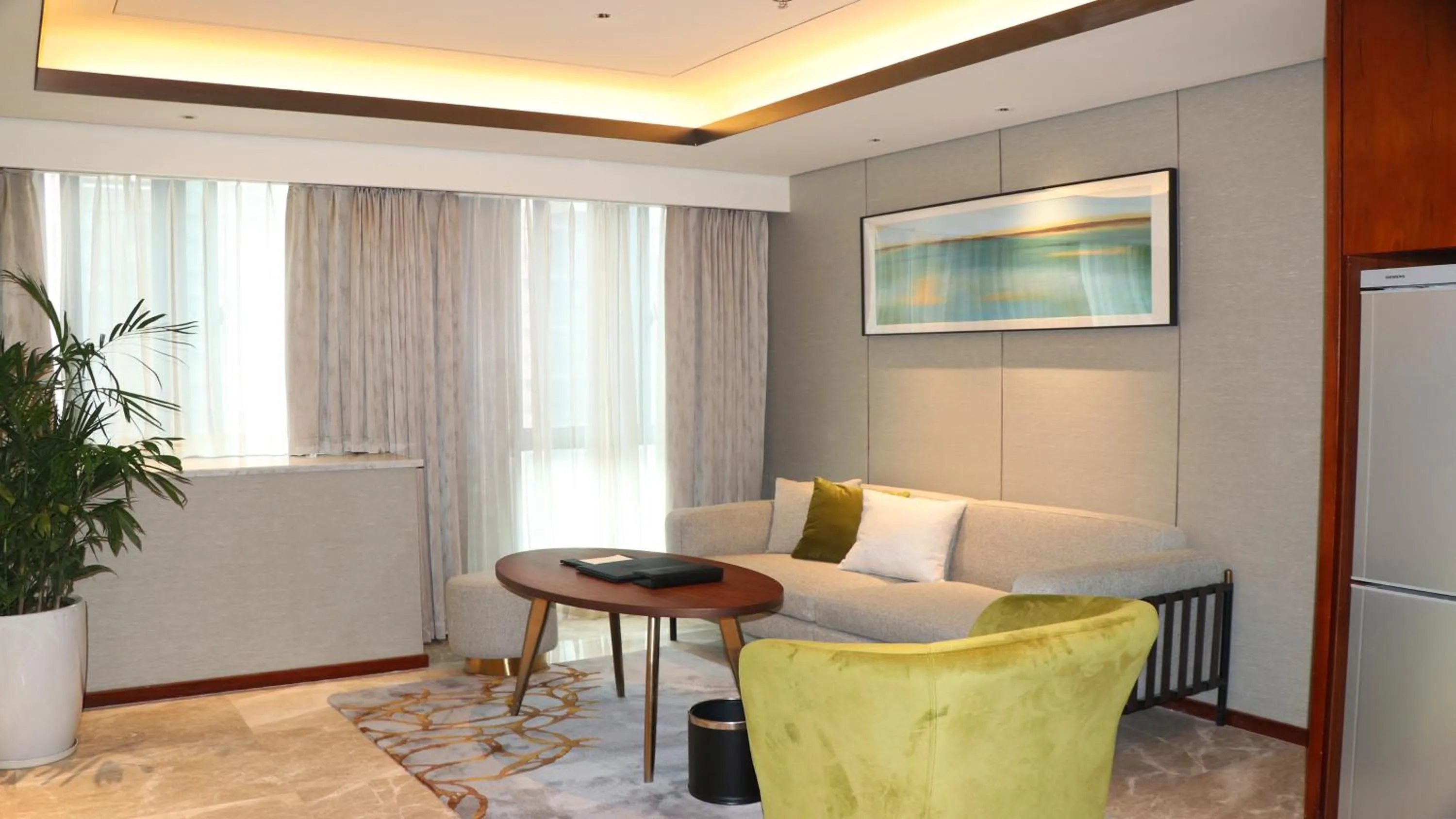 Photo of the whole room in Holiday Inn Suites Xi'an High-Tech Zone by IHG