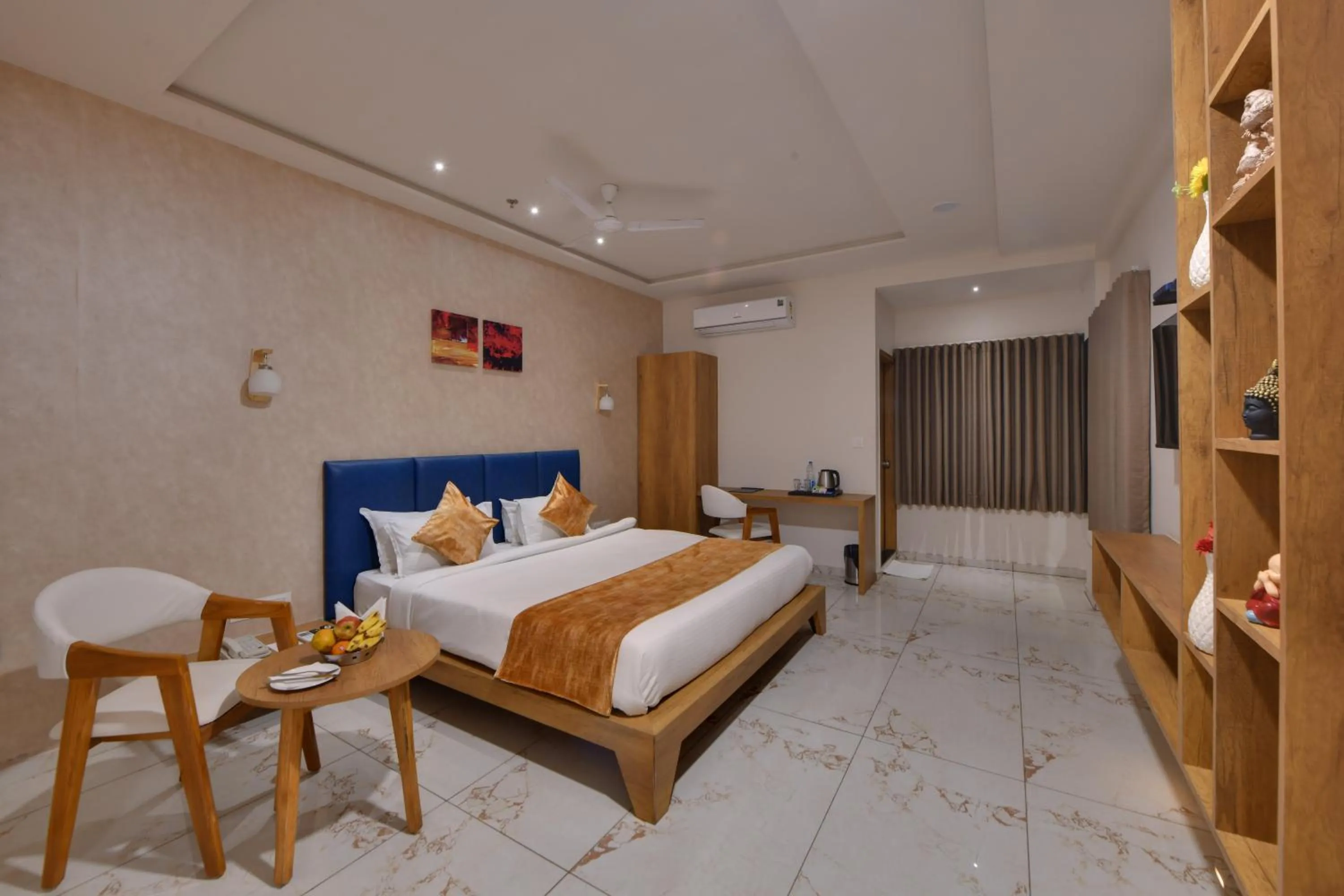 Click Hotel Tulsi Jamnagar 7 mins from Reliance Industrial Township