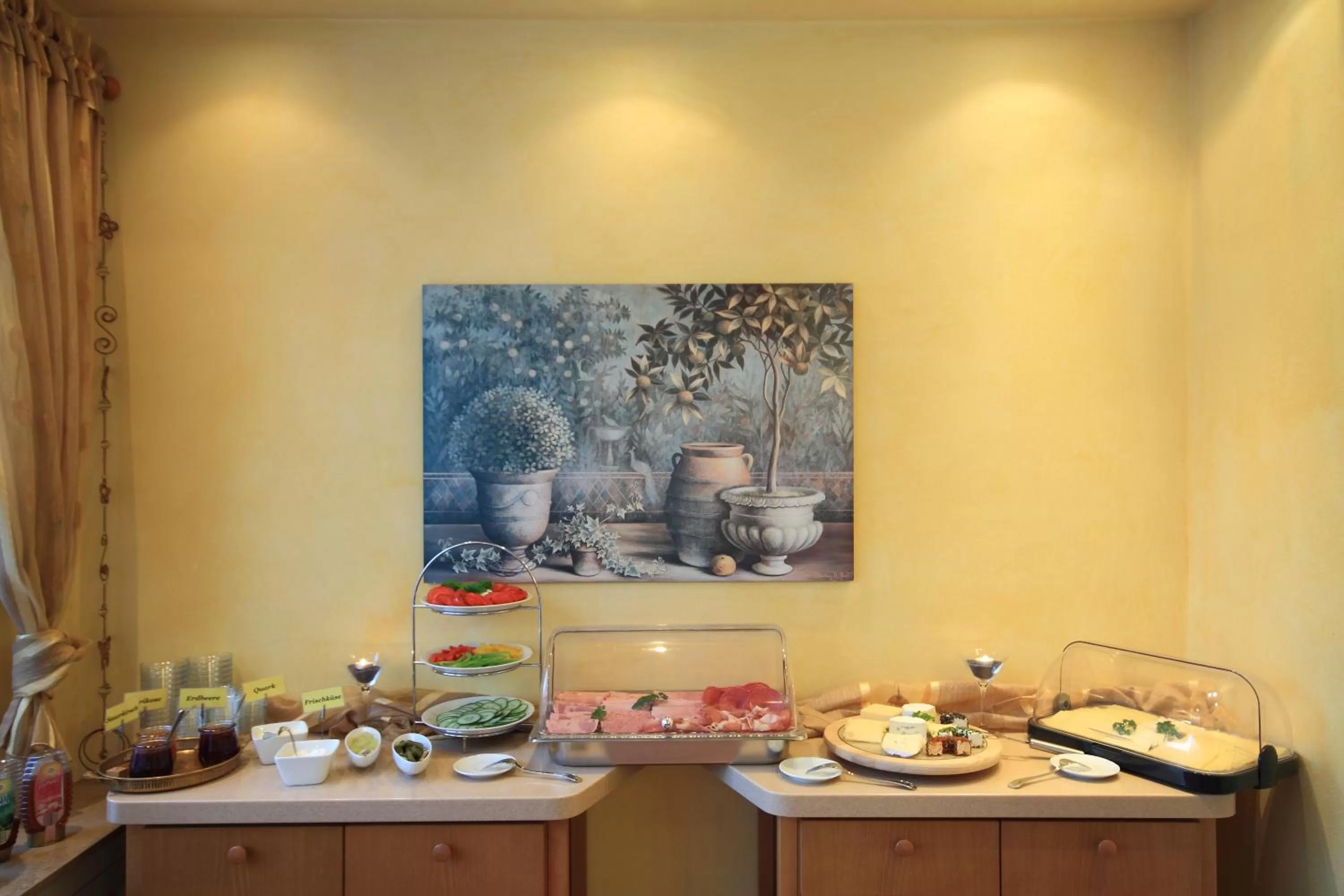 Food and drinks in Hotel Zum Goldenen Stern